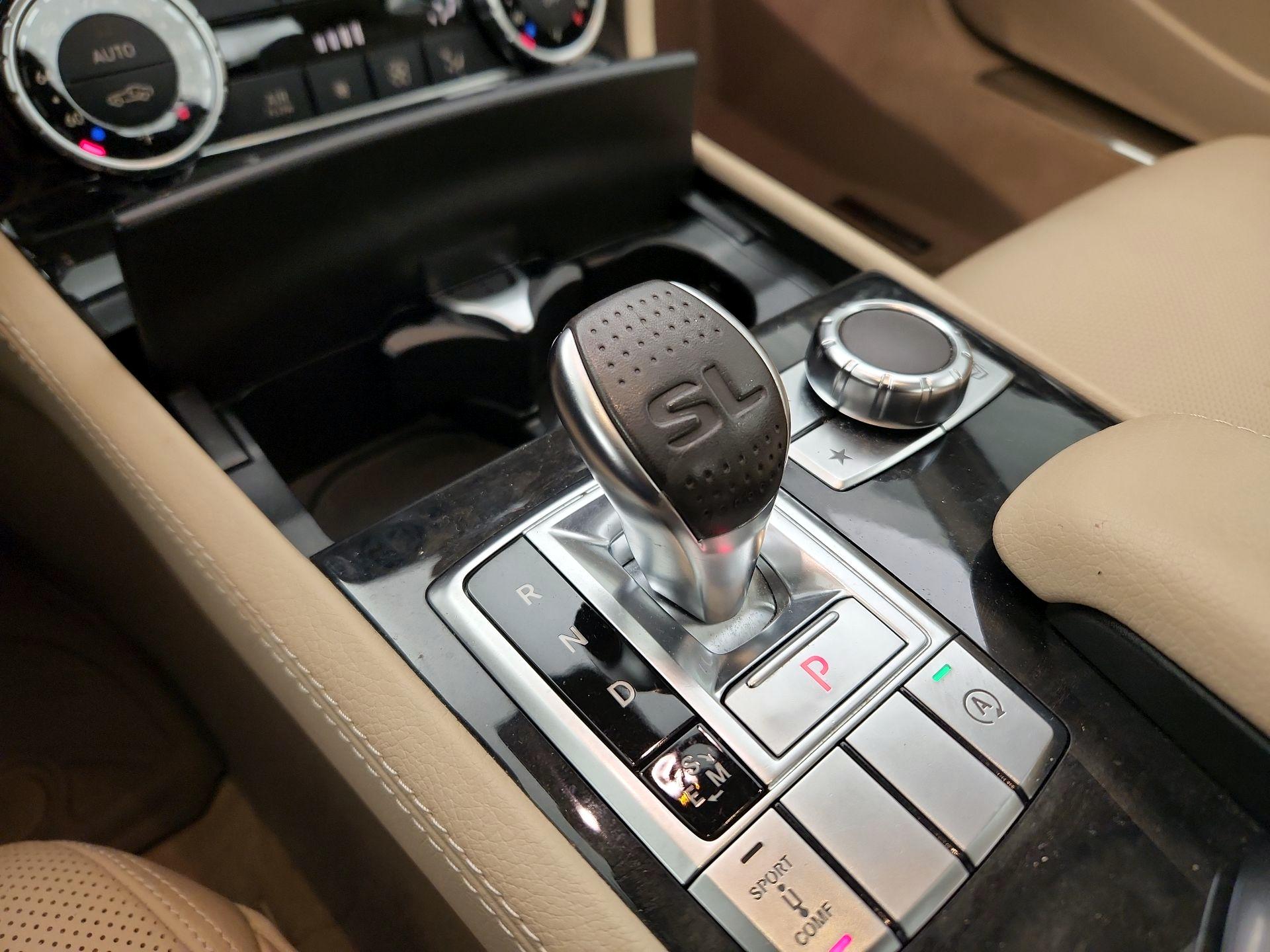 Thumbnail: 2016 Mercedes-Benz SL-Class - 17