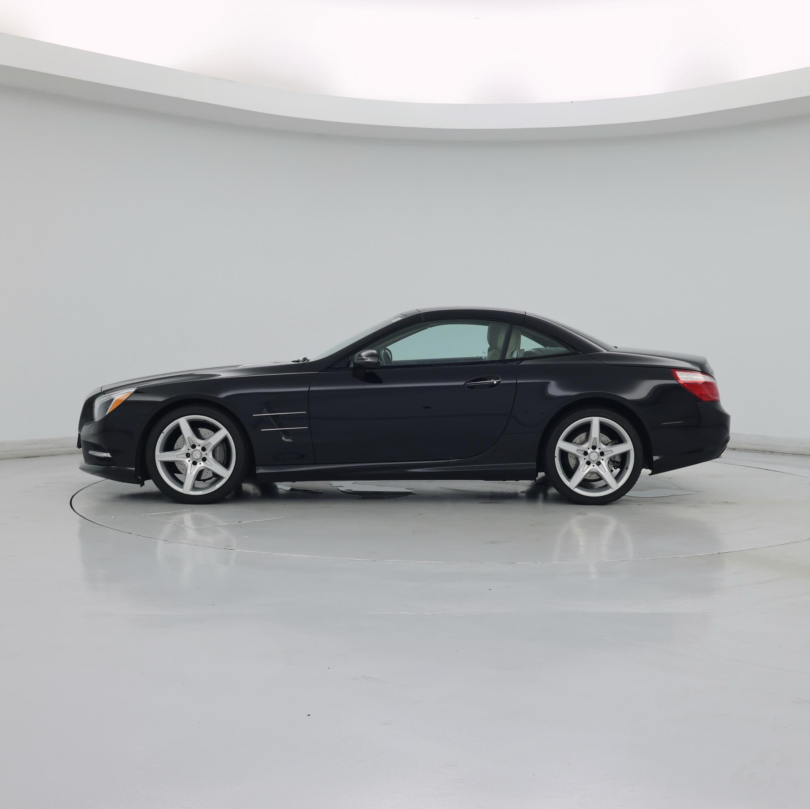 Thumbnail: 2016 Mercedes-Benz SL-Class - 3