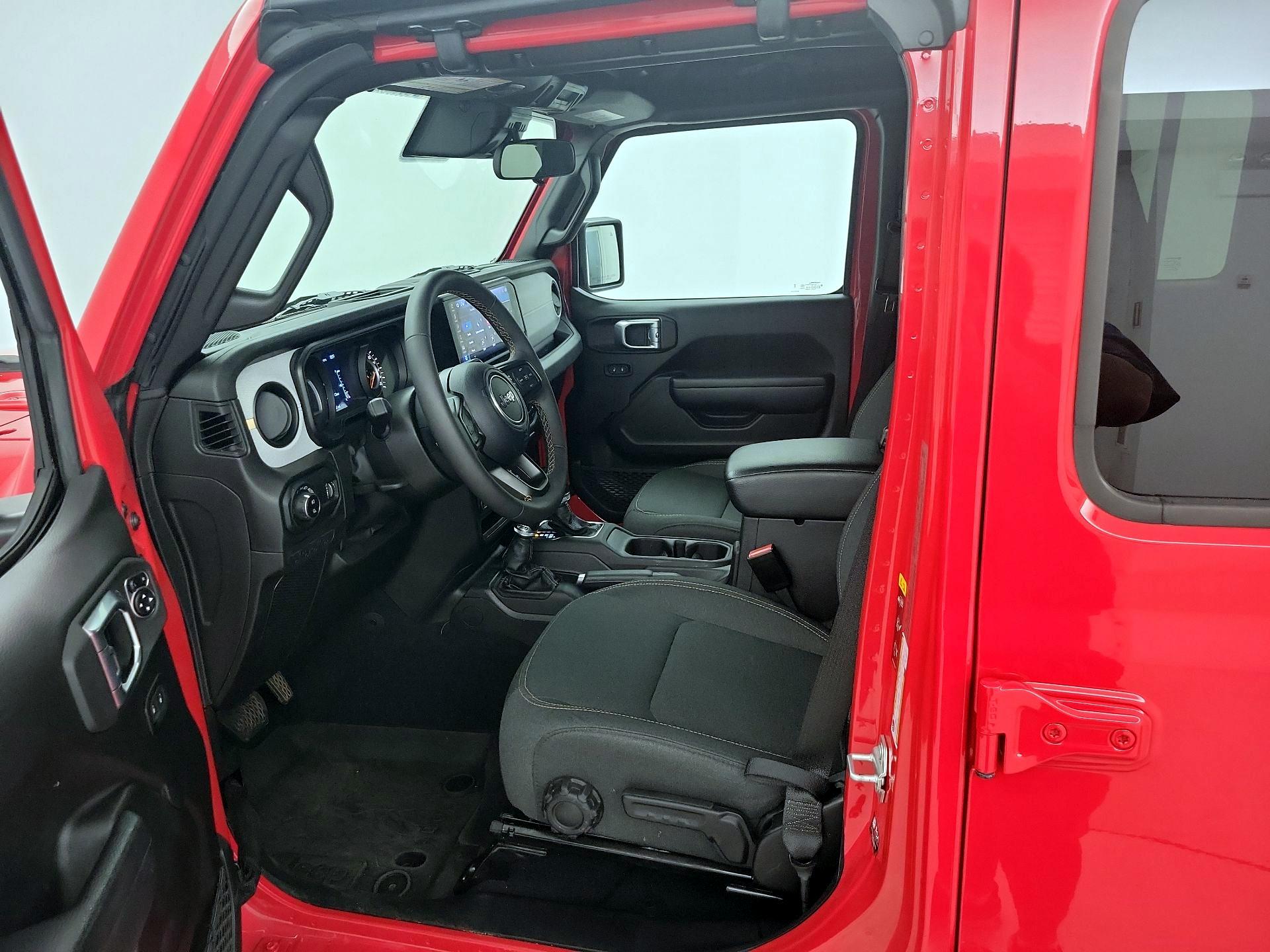 Thumbnail: 2024 Jeep Gladiator - 11