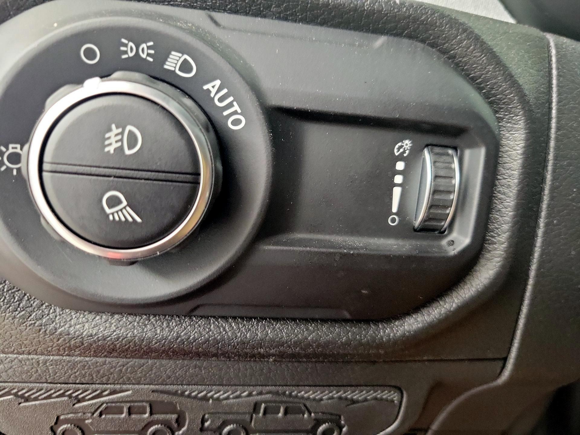 Thumbnail: 2024 Jeep Gladiator - 13
