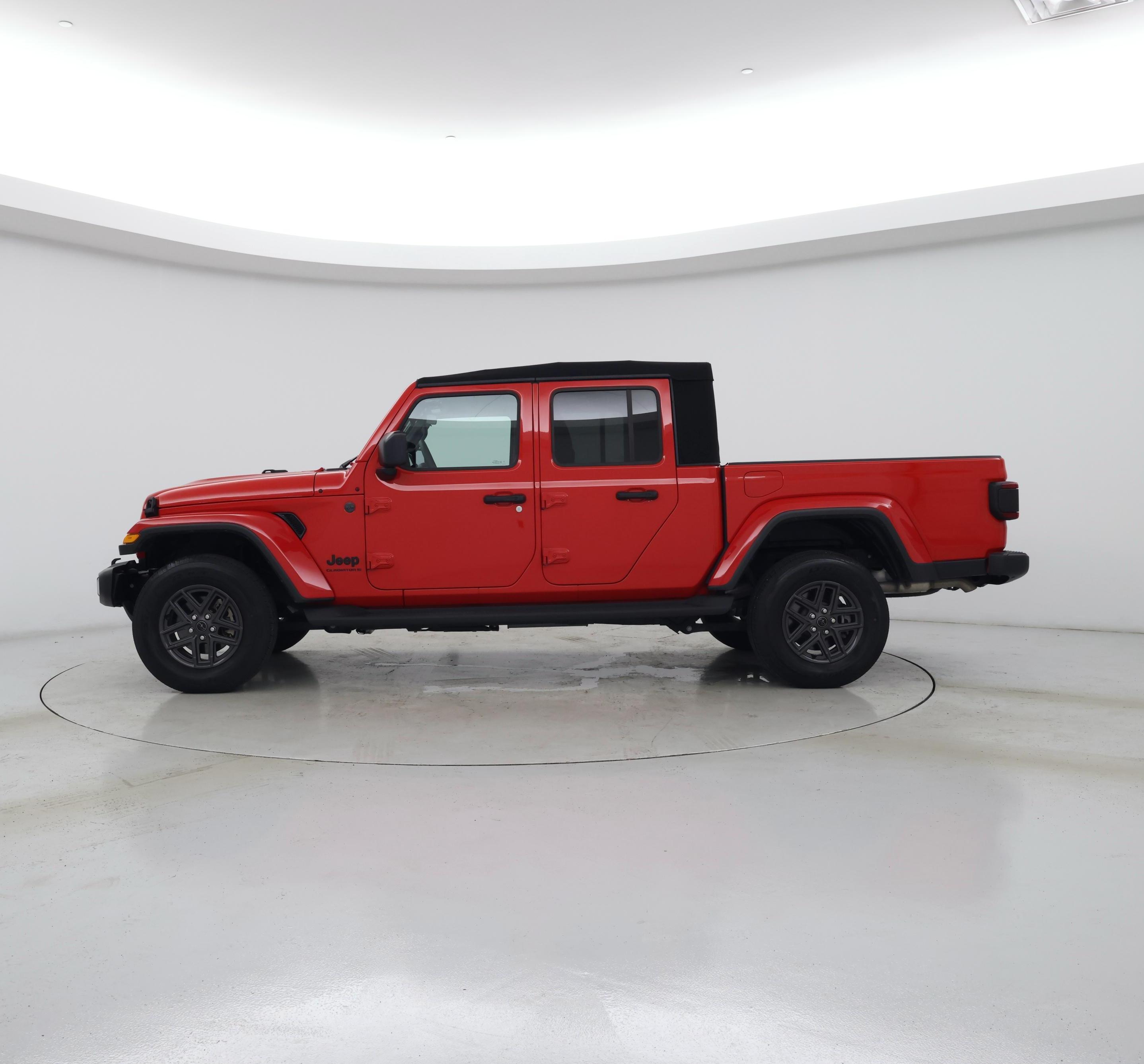 Thumbnail: 2024 Jeep Gladiator - 3