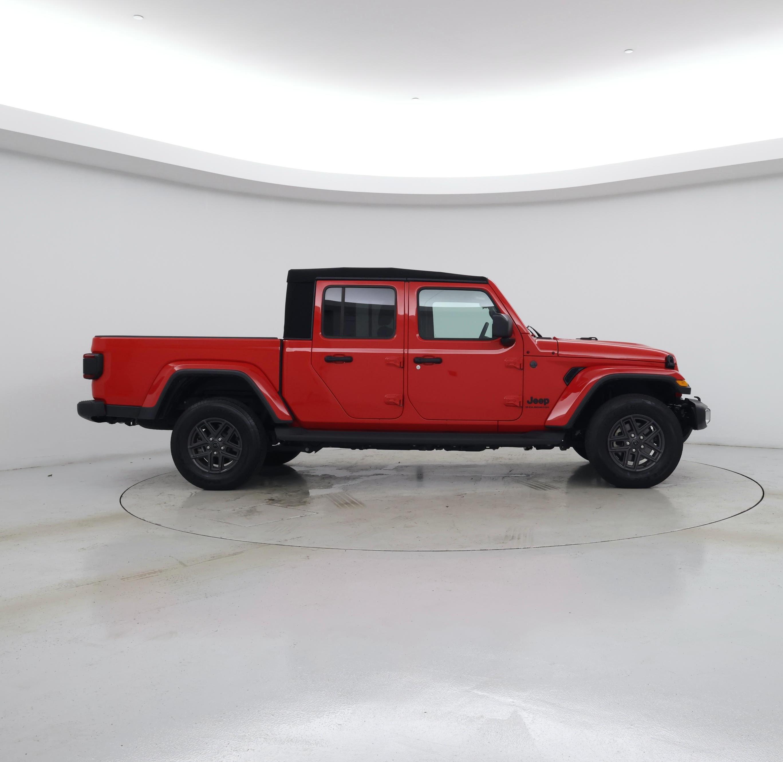 Thumbnail: 2024 Jeep Gladiator - 7