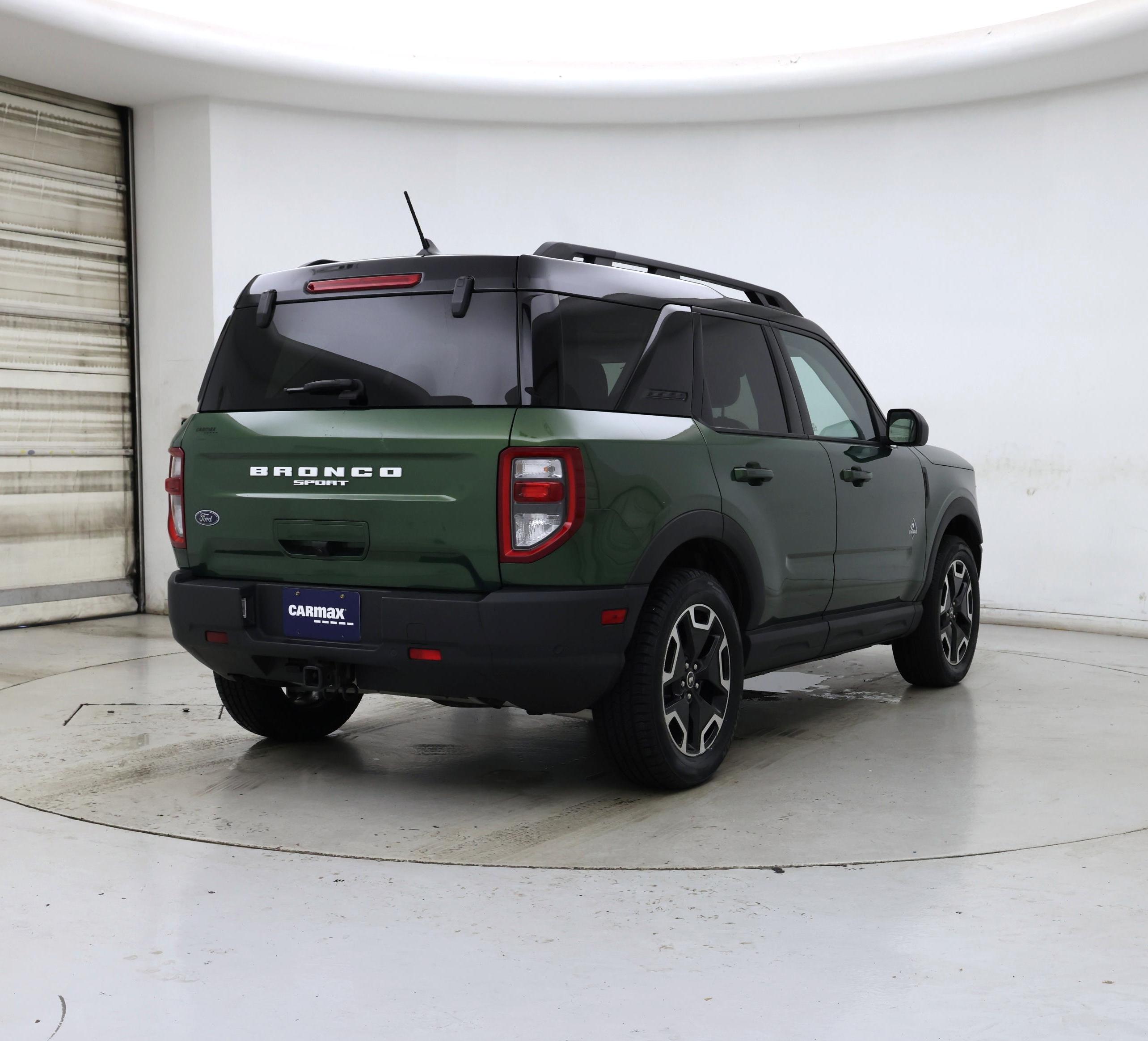 Thumbnail: 2023 Ford Bronco Sport - 8