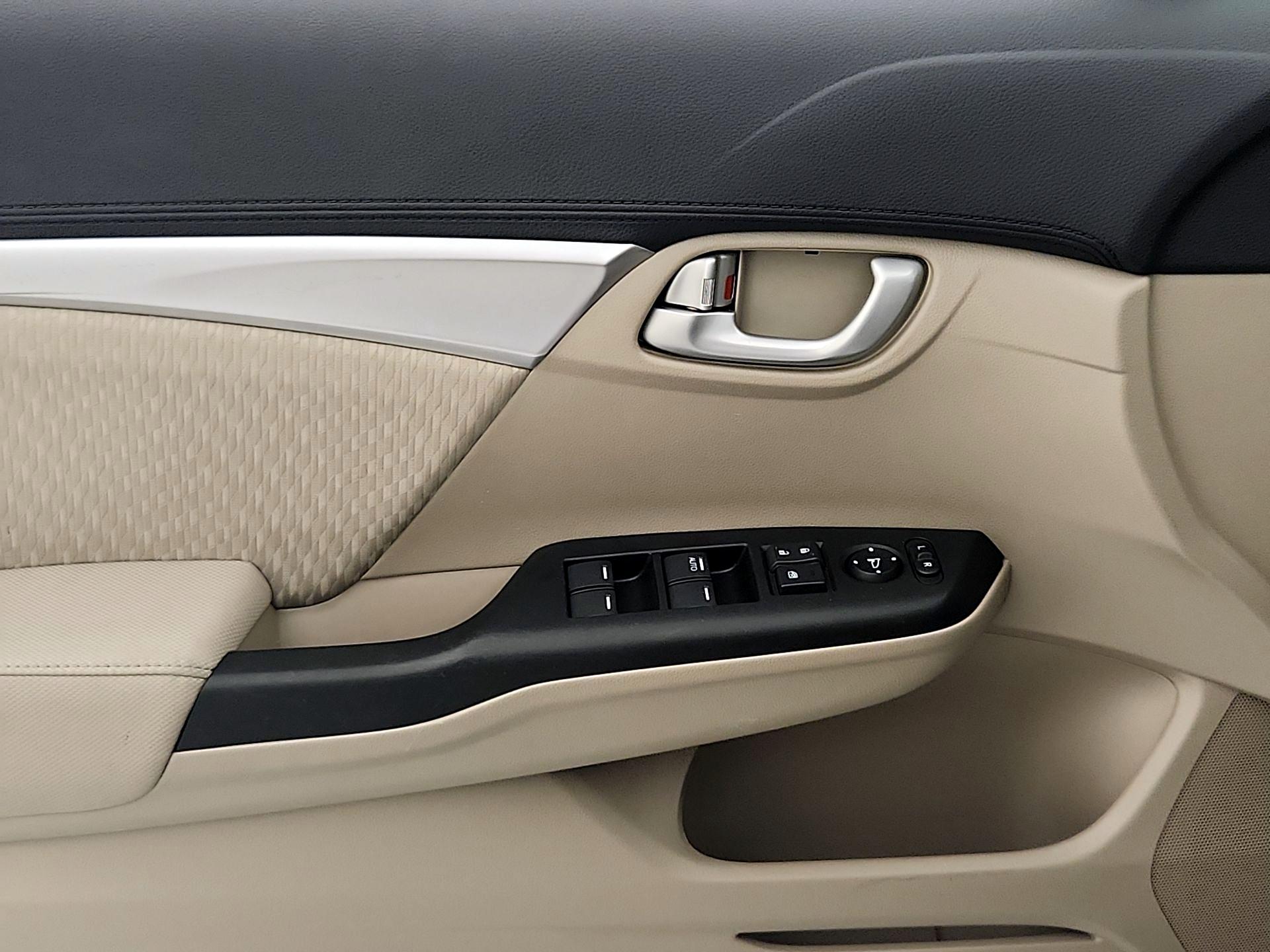 Thumbnail: 2014 Honda Civic - 12
