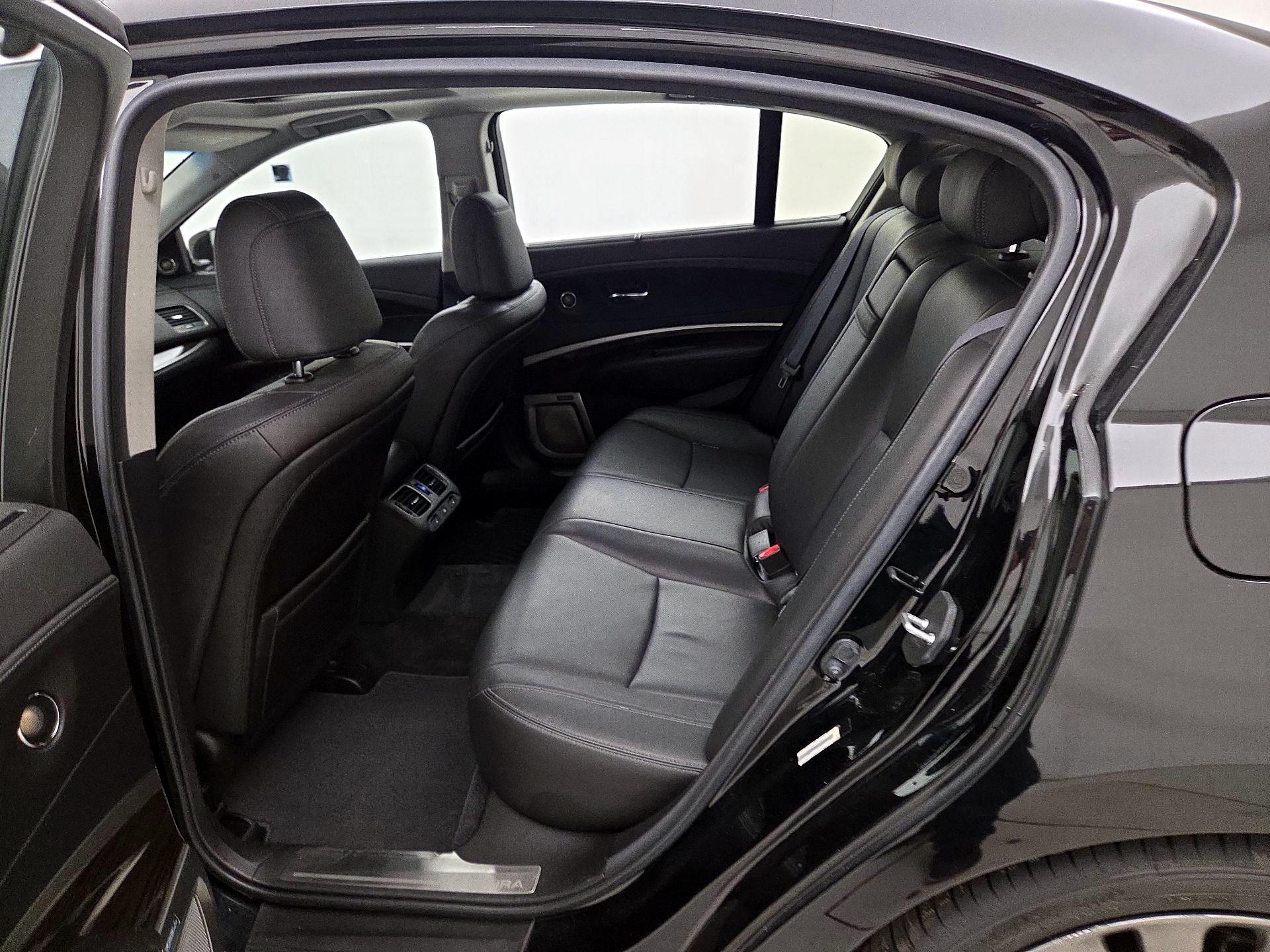 Thumbnail: 2016 Acura RLX - 20