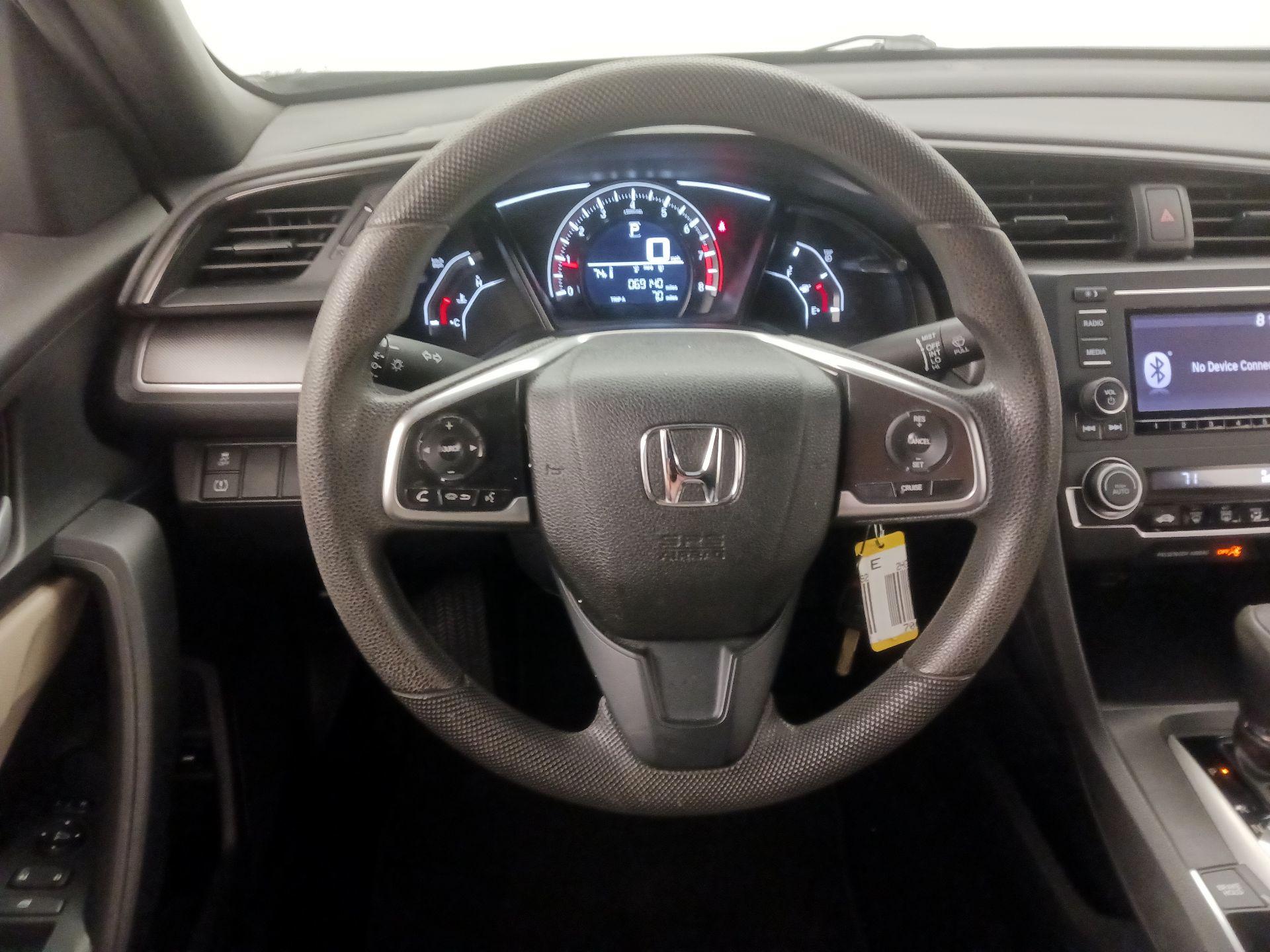 Thumbnail: 2017 Honda Civic - 10