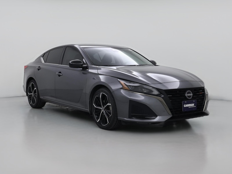 2024 Nissan Altima SR