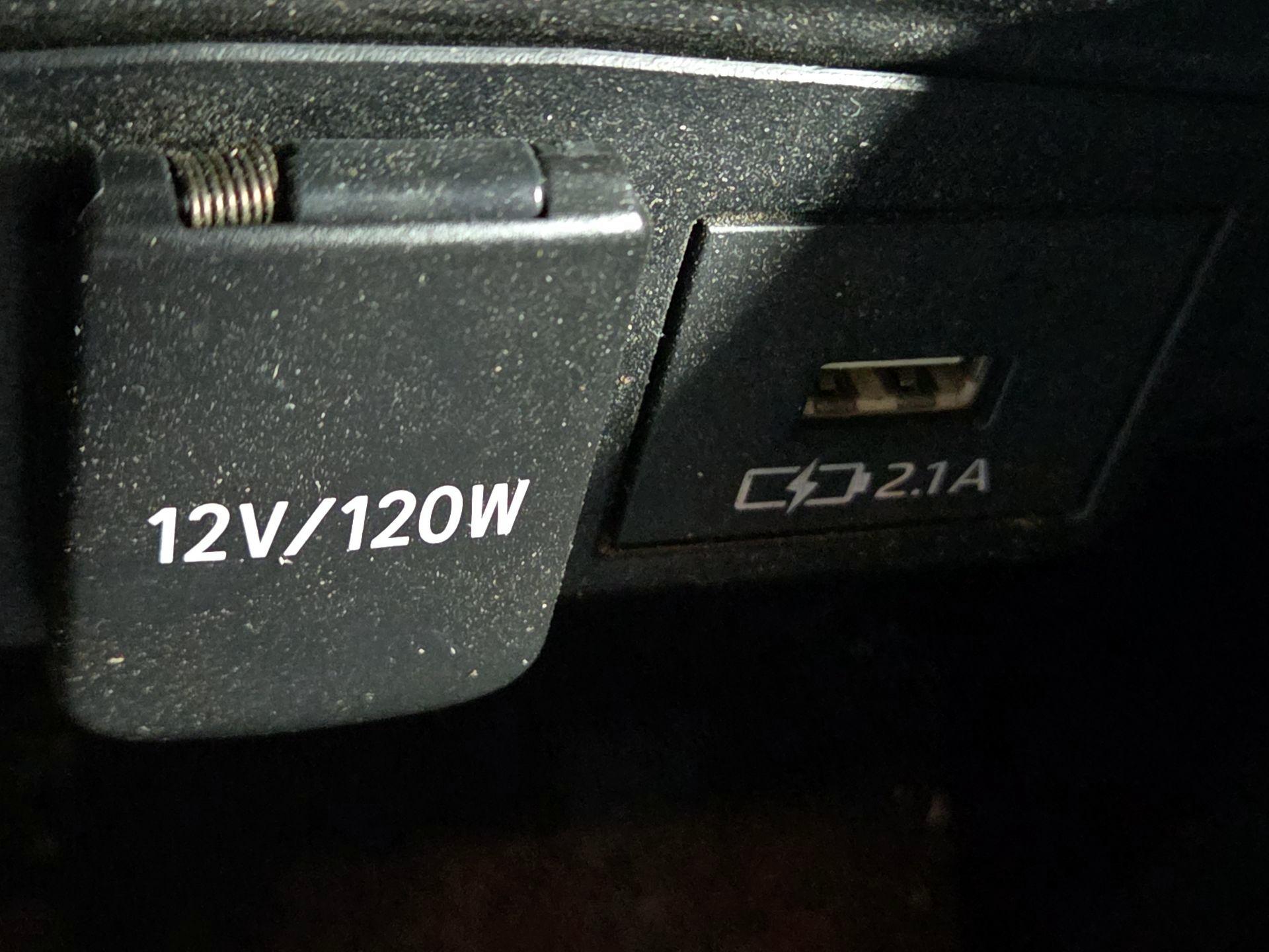 Thumbnail: 2021 Toyota Corolla - 18