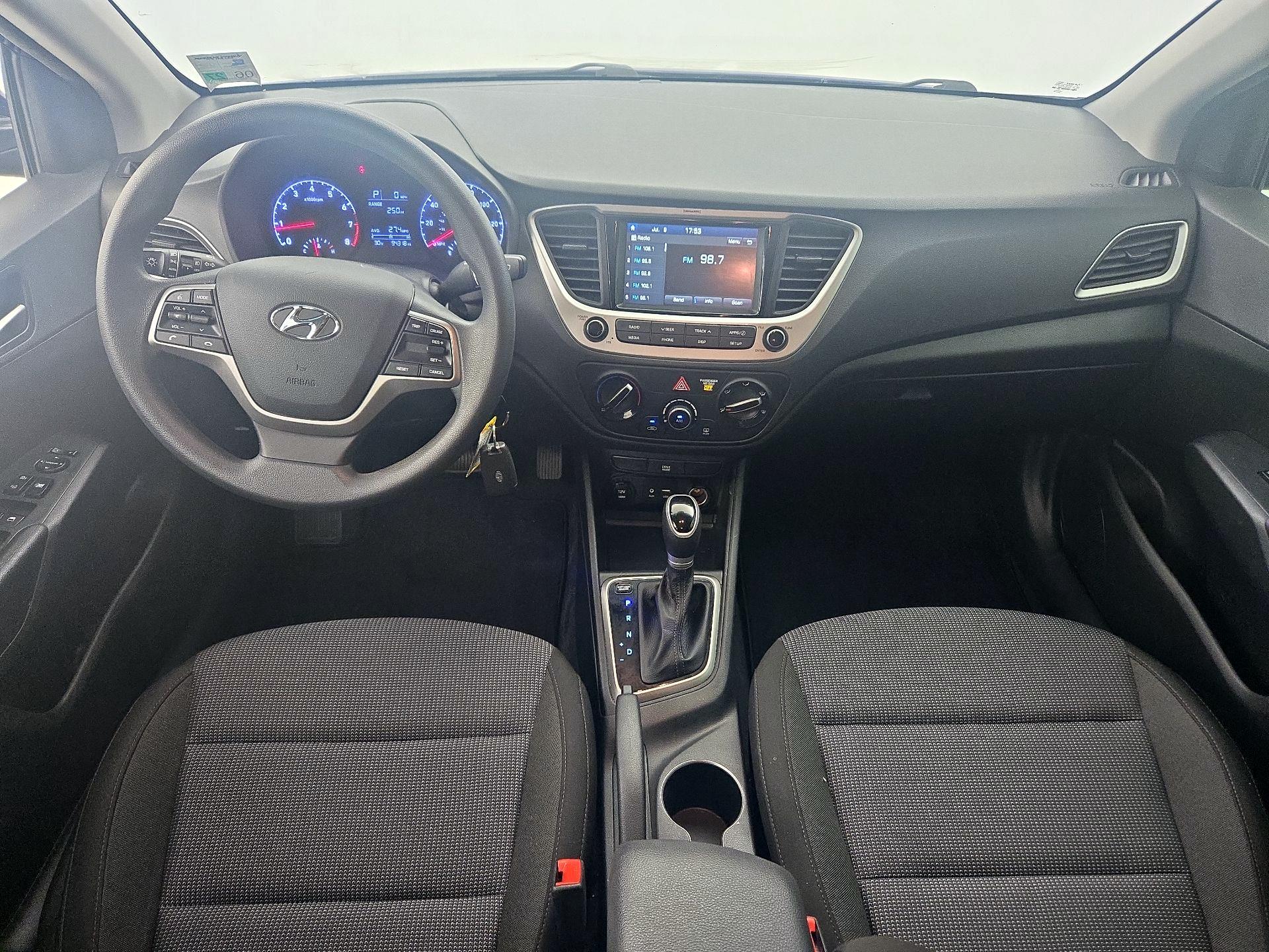 Thumbnail: 2021 Hyundai Accent - 9