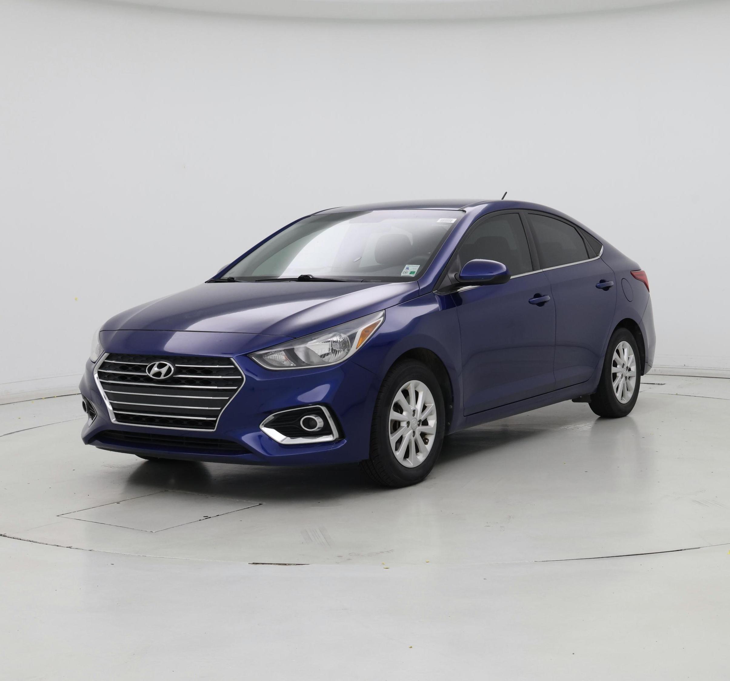 Thumbnail: 2021 Hyundai Accent - 4