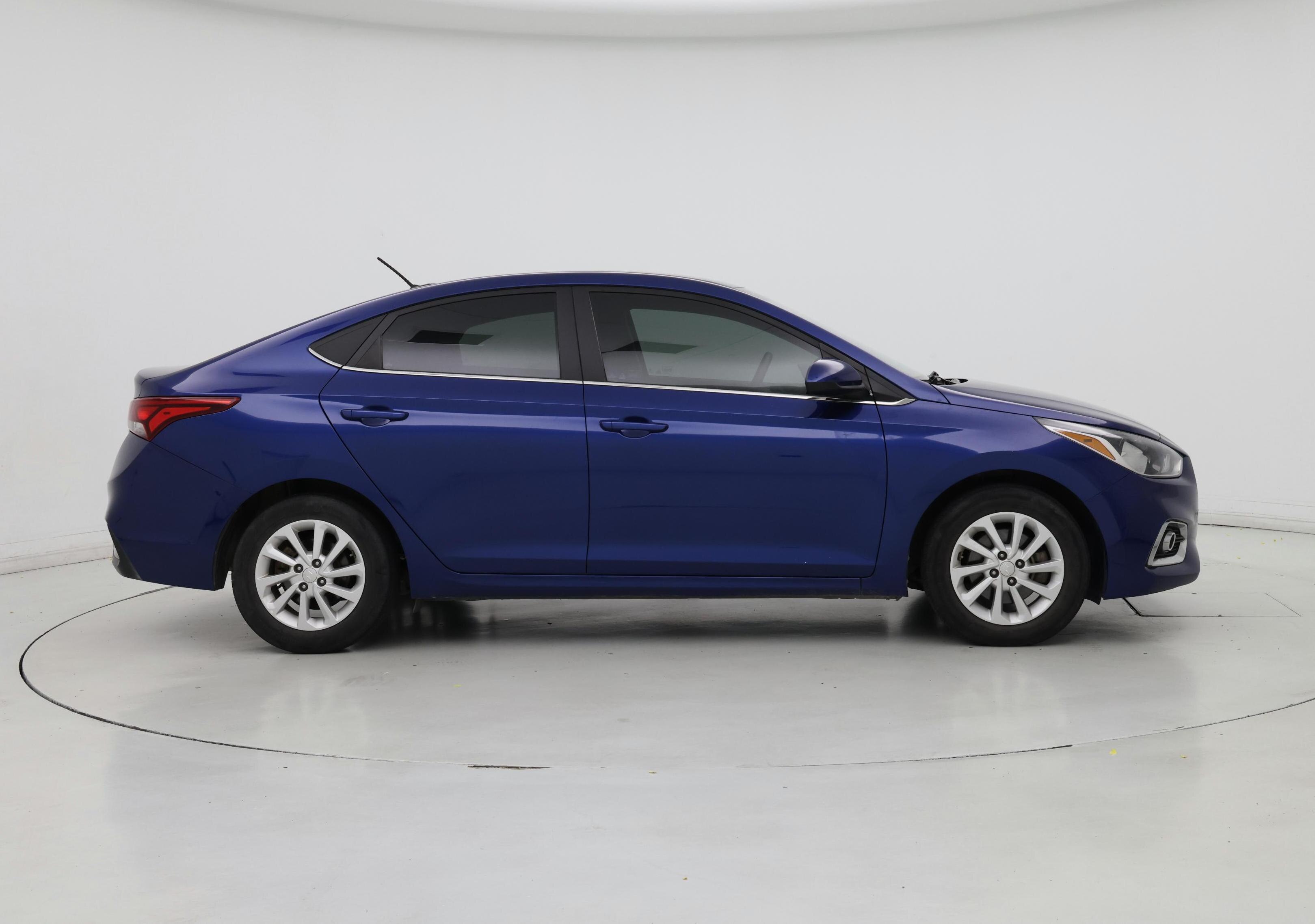 Thumbnail: 2021 Hyundai Accent - 7