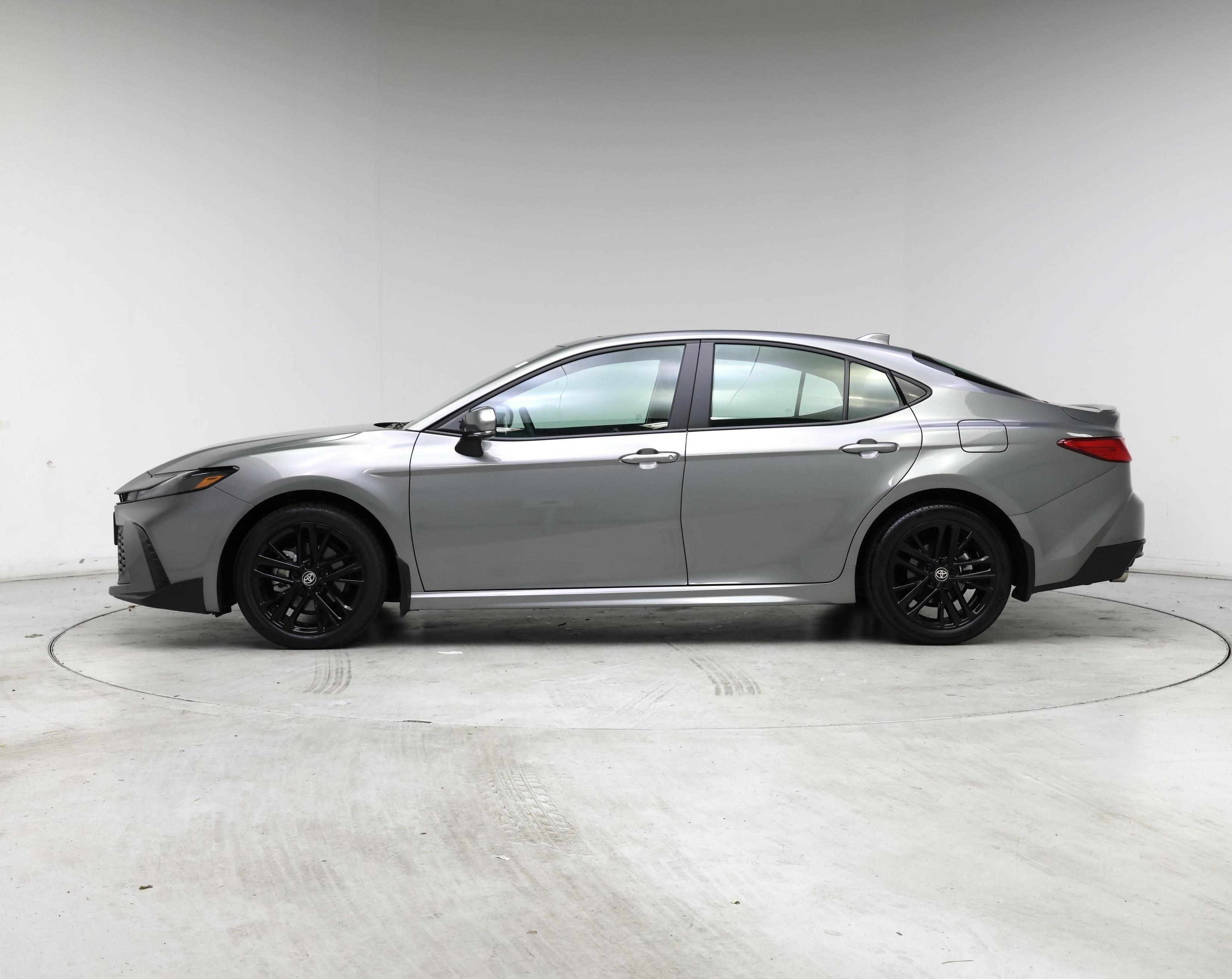 Thumbnail: 2026 Toyota Camry - 3