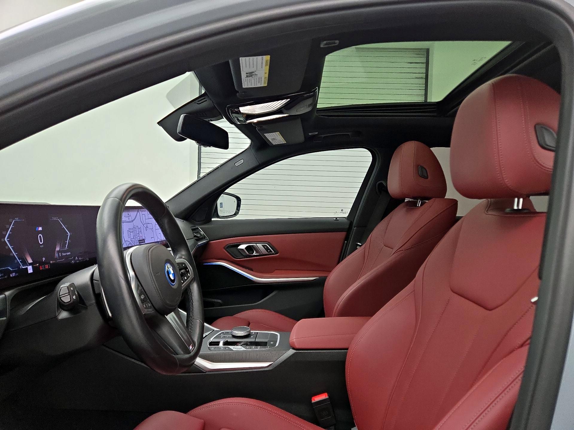 Thumbnail: 2023 BMW 3 Series - 19