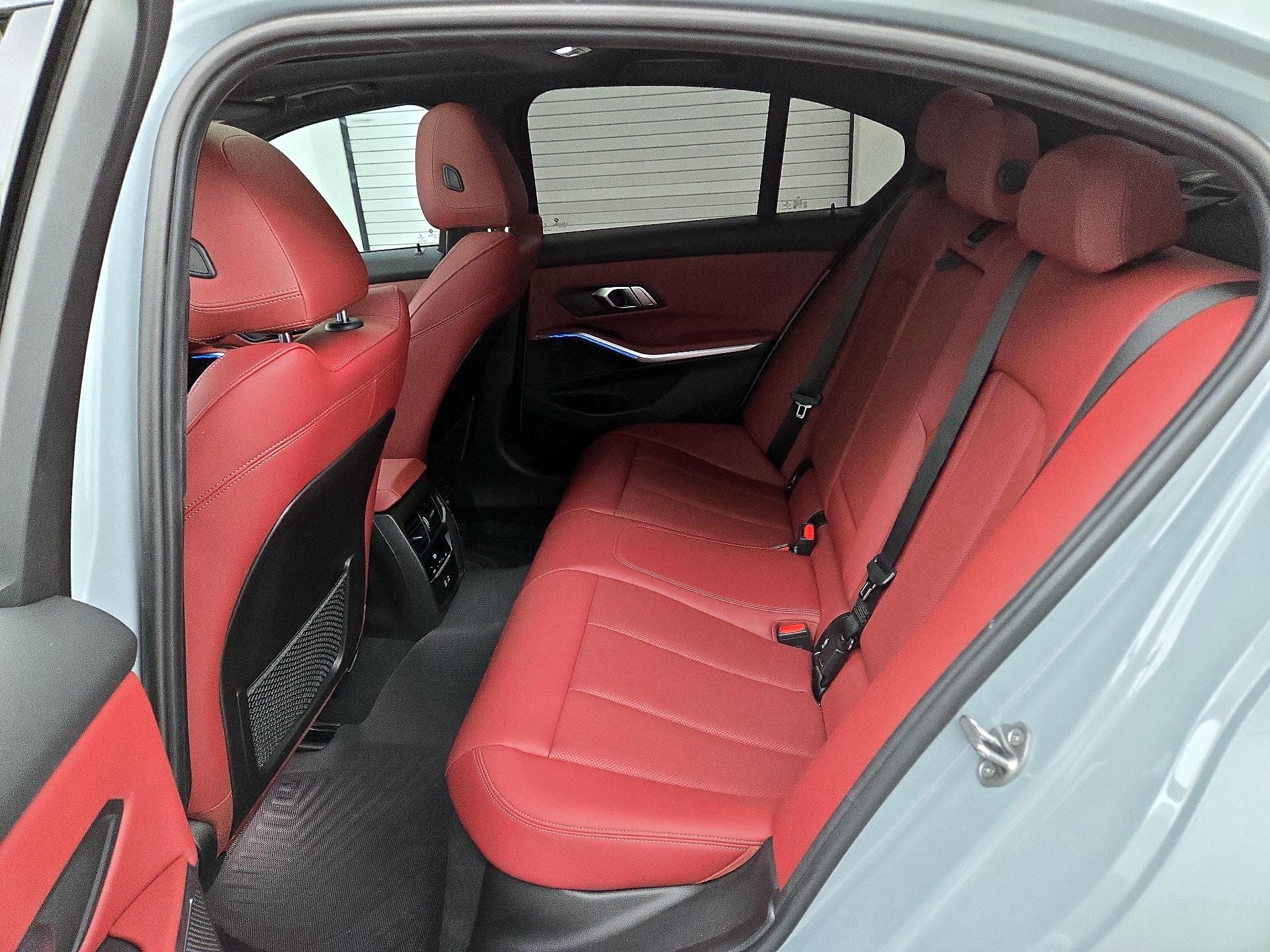 Thumbnail: 2023 BMW 3 Series - 20