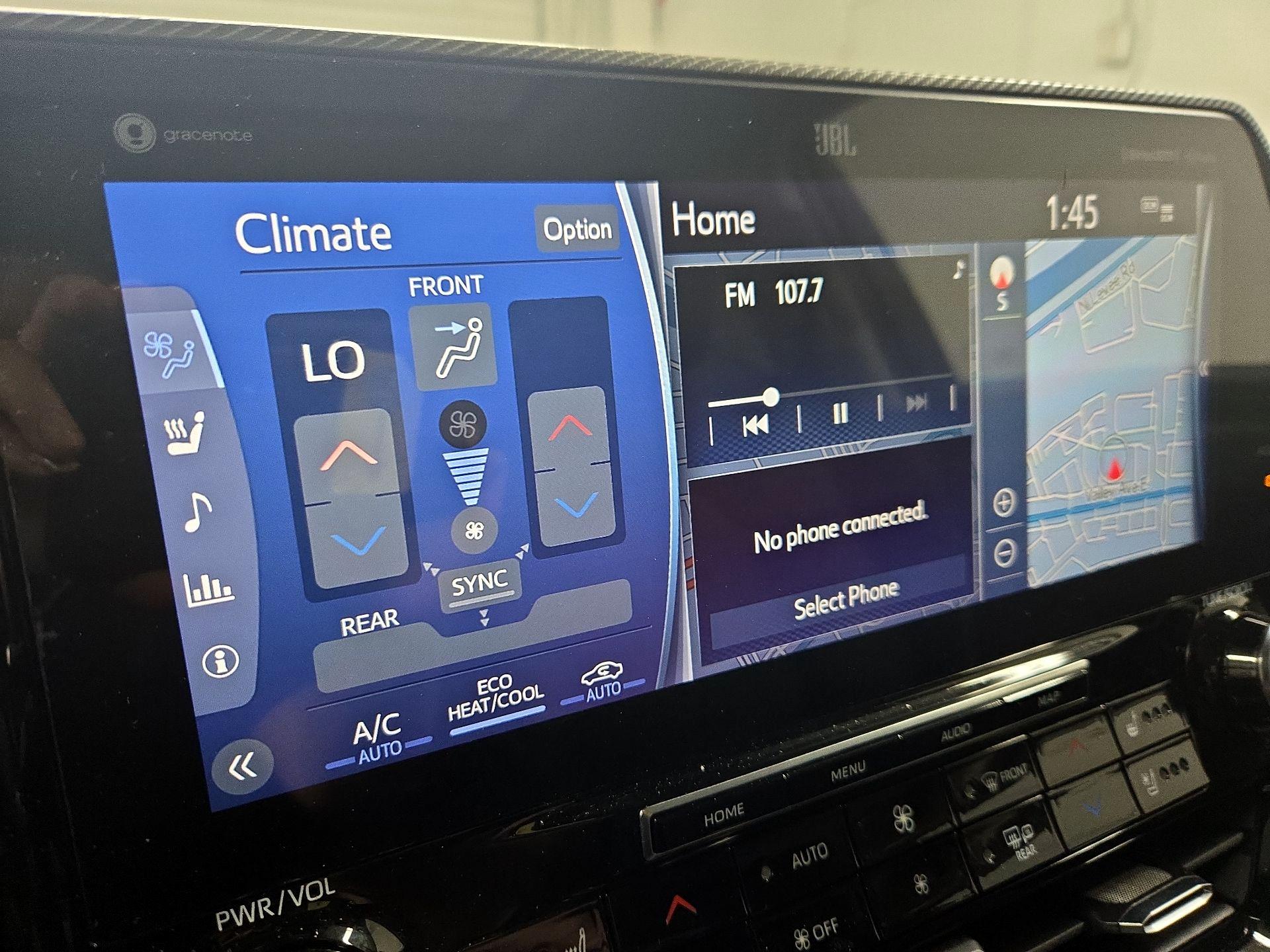 Thumbnail: 2020 Toyota Highlander - 16