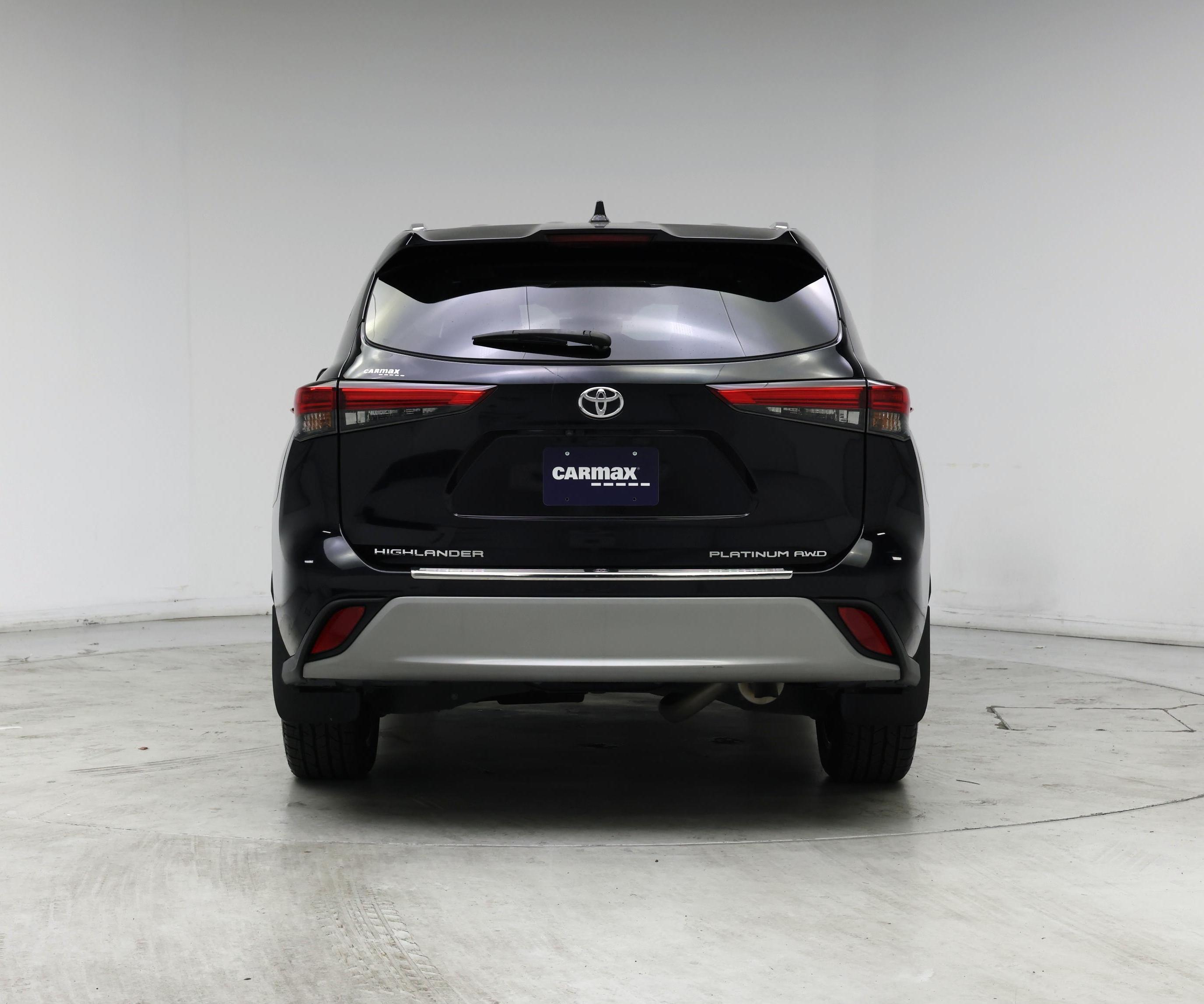 Thumbnail: 2020 Toyota Highlander - 6