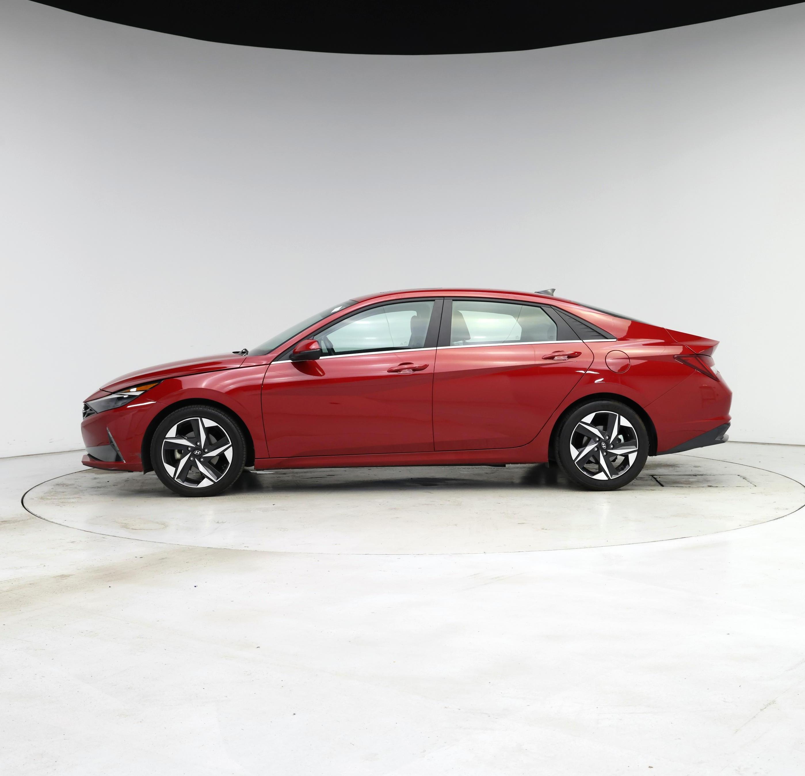 Thumbnail: 2023 Hyundai Elantra - 3