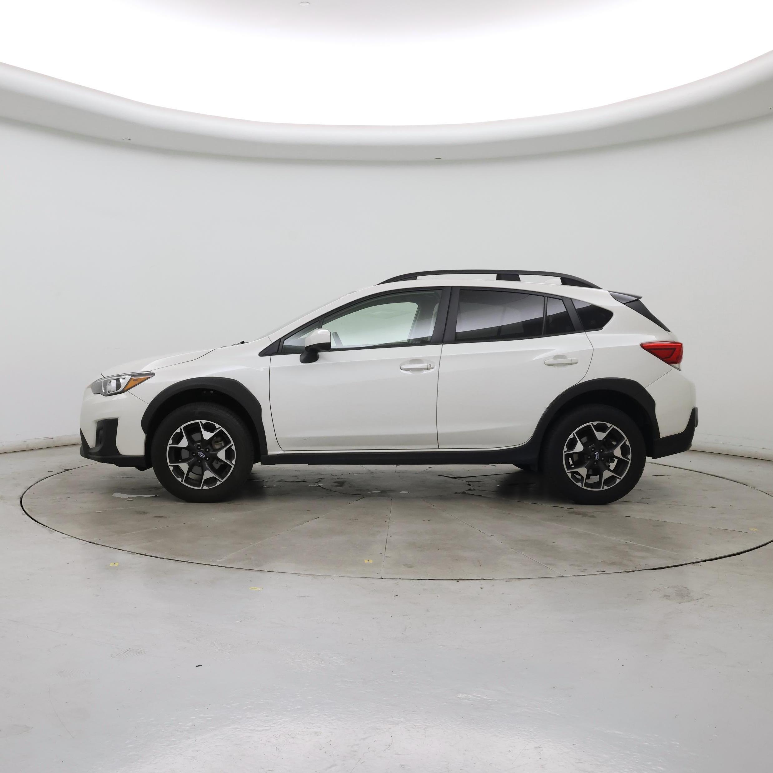 Thumbnail: 2019 Subaru Crosstrek - 3