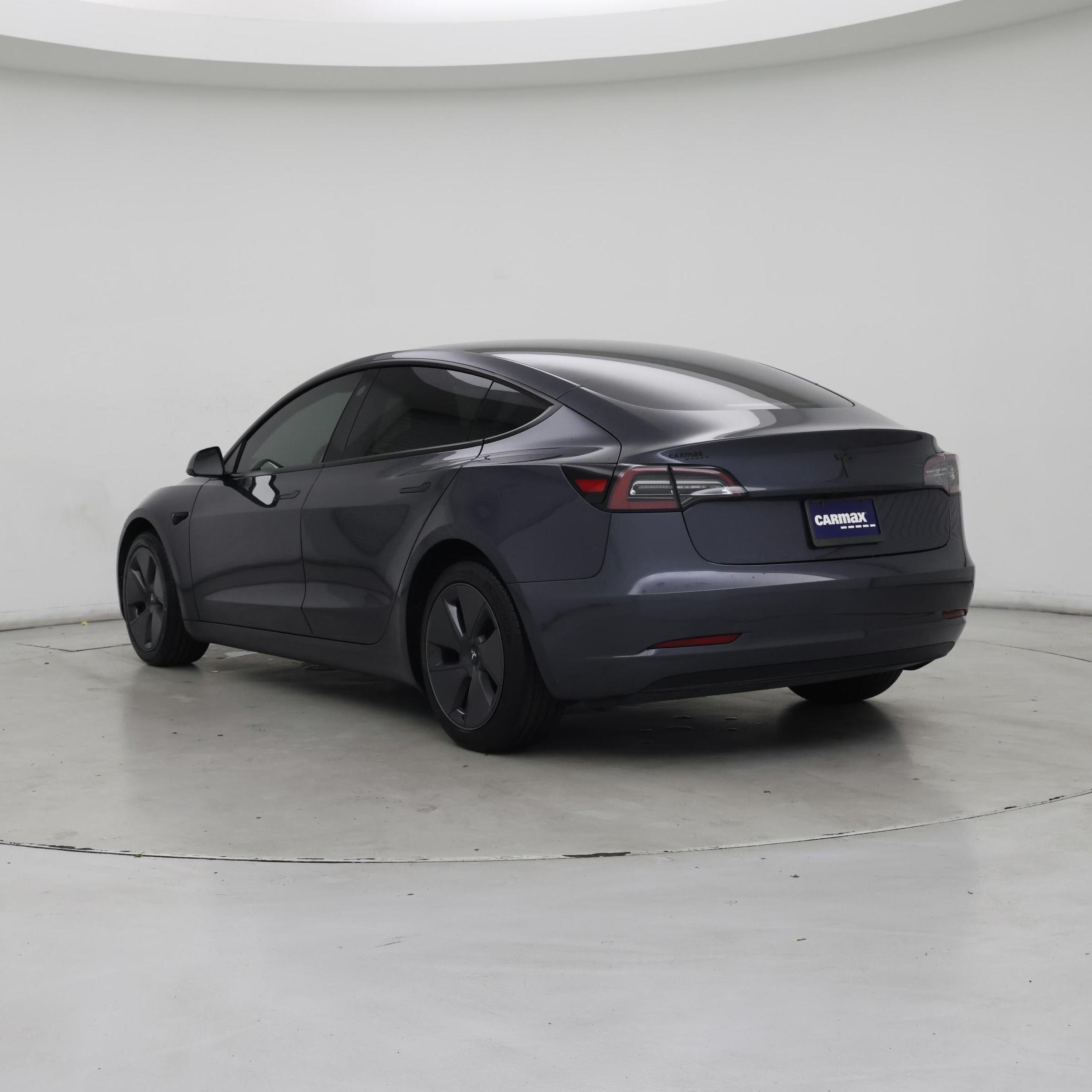 Thumbnail: 2023 Tesla Model 3 - 2