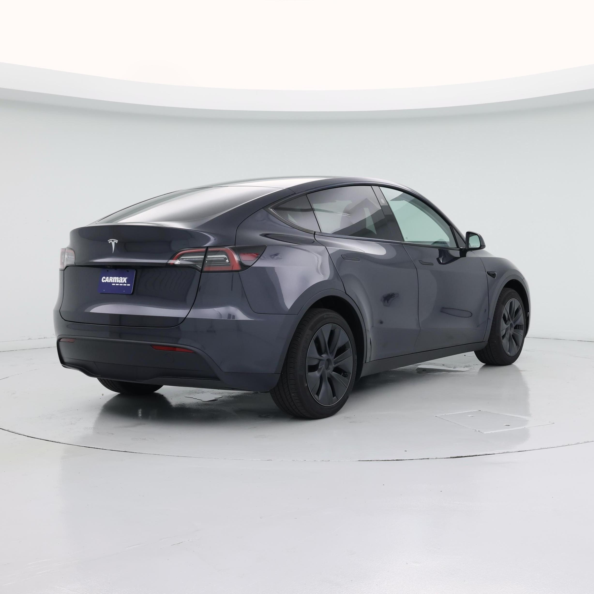 Thumbnail: 2025 Tesla Model Y - 8