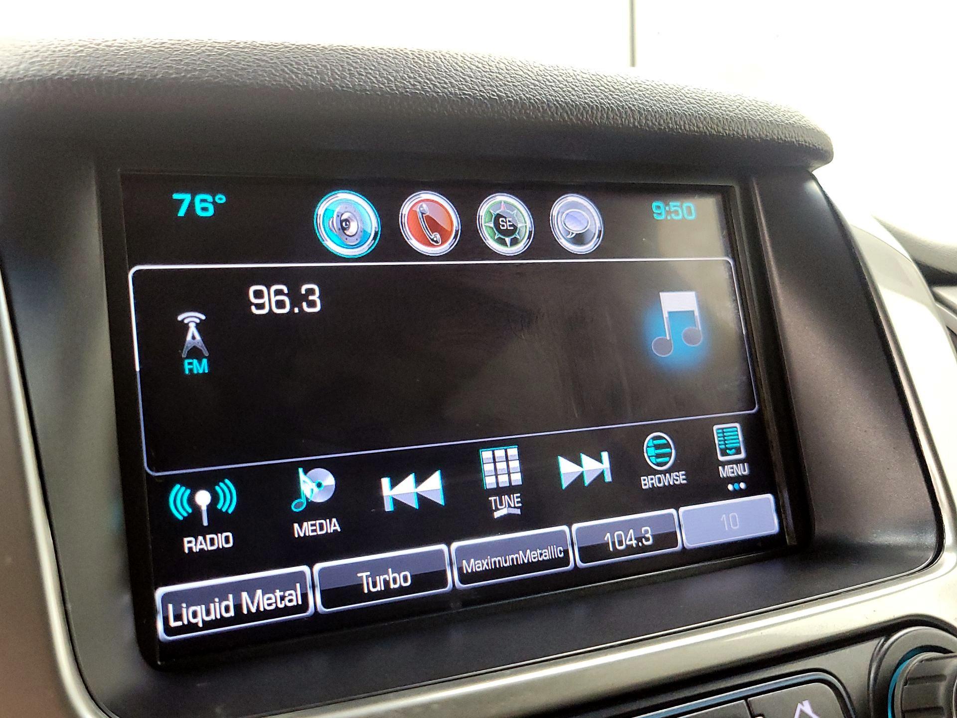 Thumbnail: 2019 Chevrolet Tahoe - 15