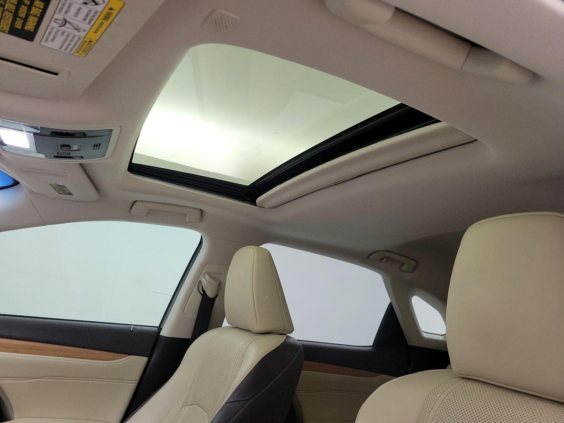 Thumbnail: 2019 Lexus RX - 19