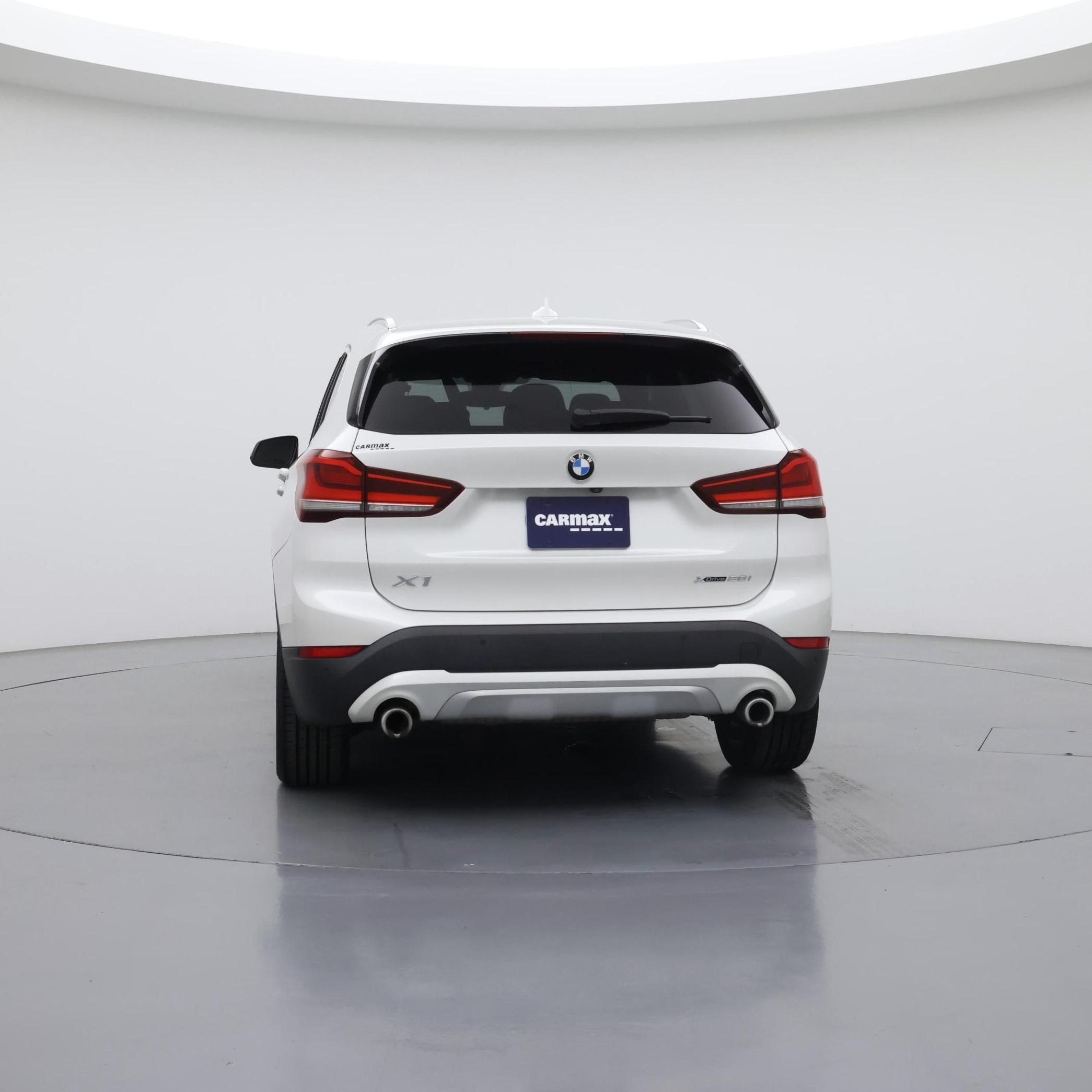 Thumbnail: 2021 BMW X1 - 6