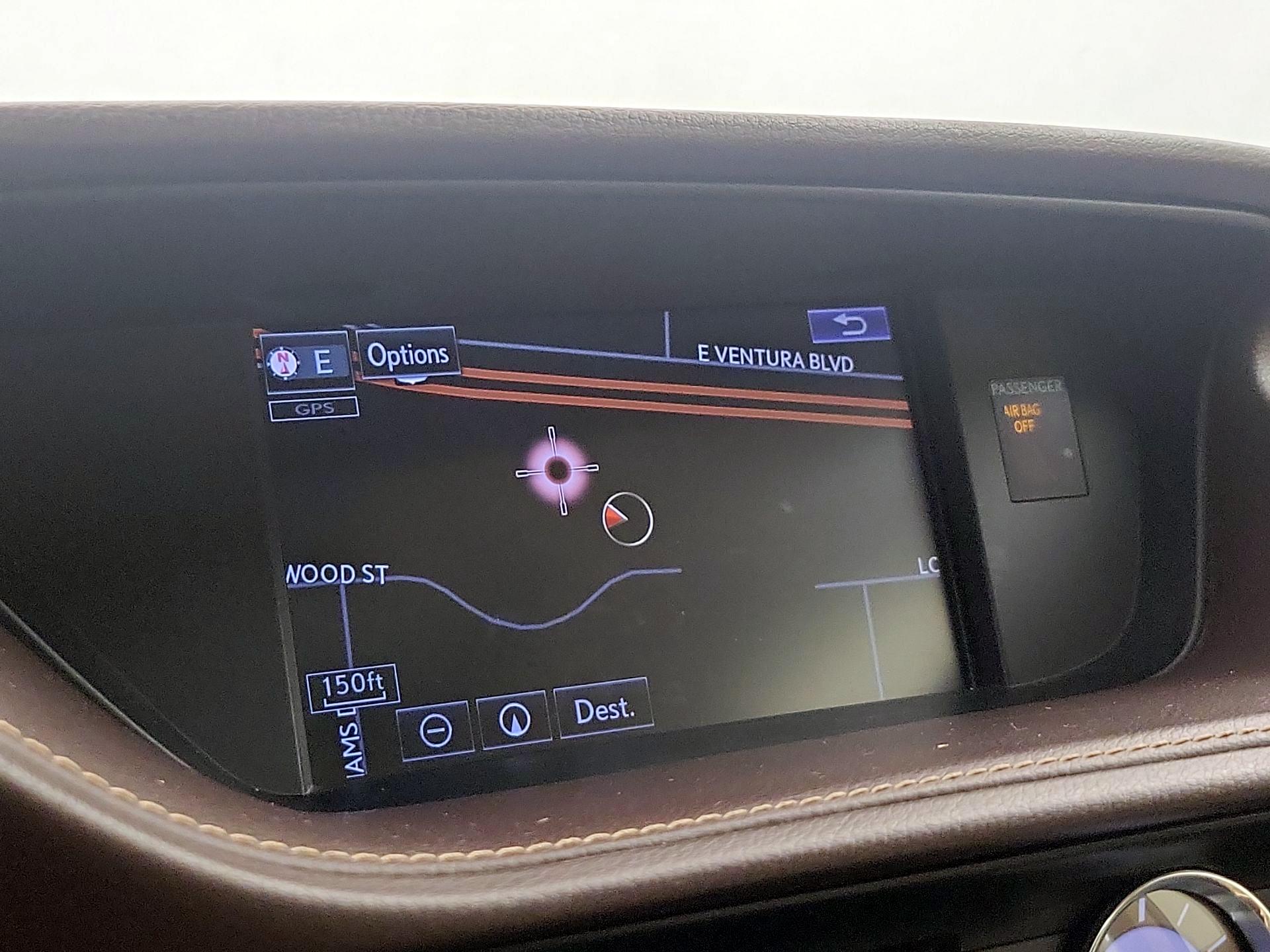 Thumbnail: 2016 Lexus ES - 14