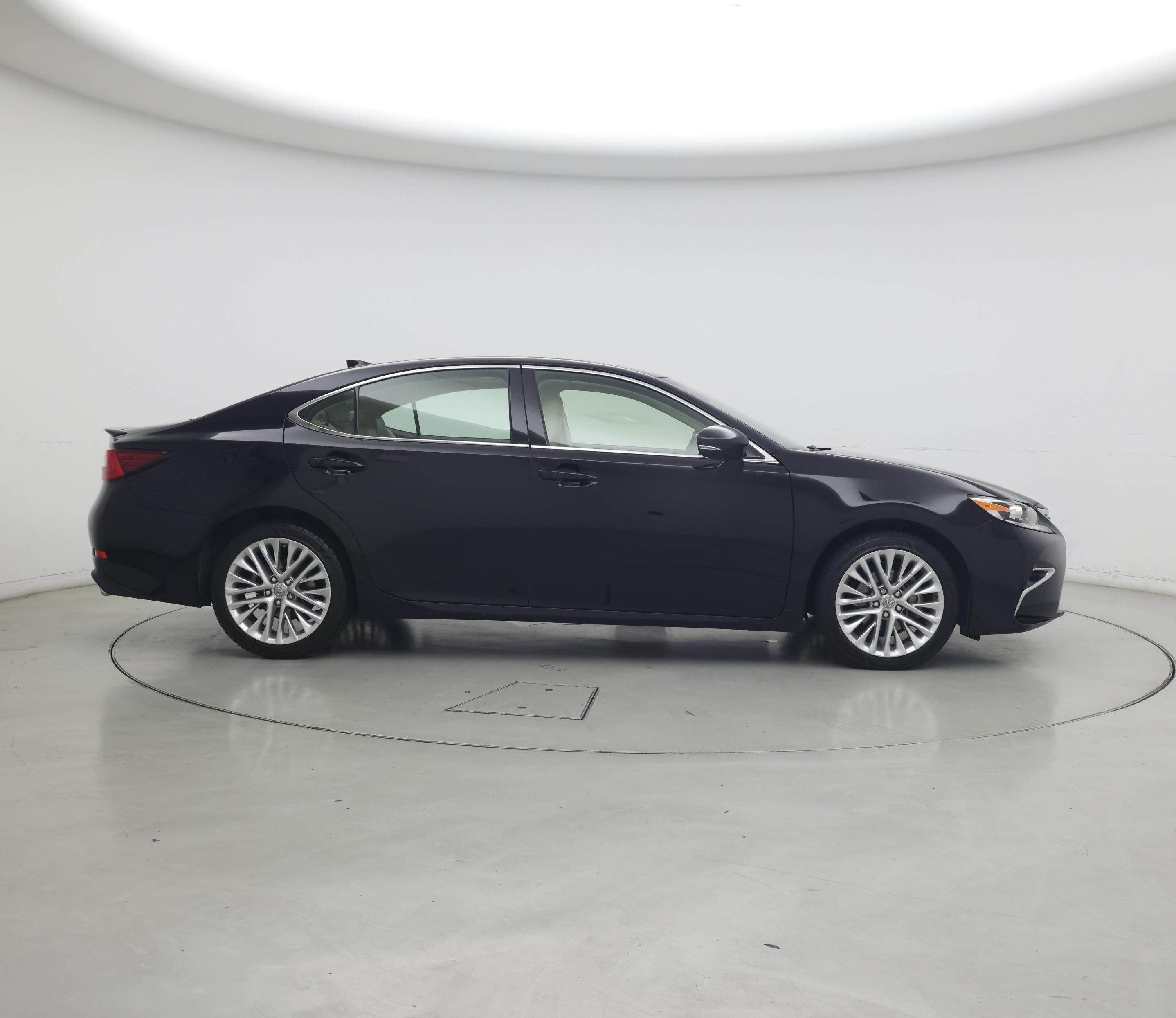 Thumbnail: 2016 Lexus ES - 7