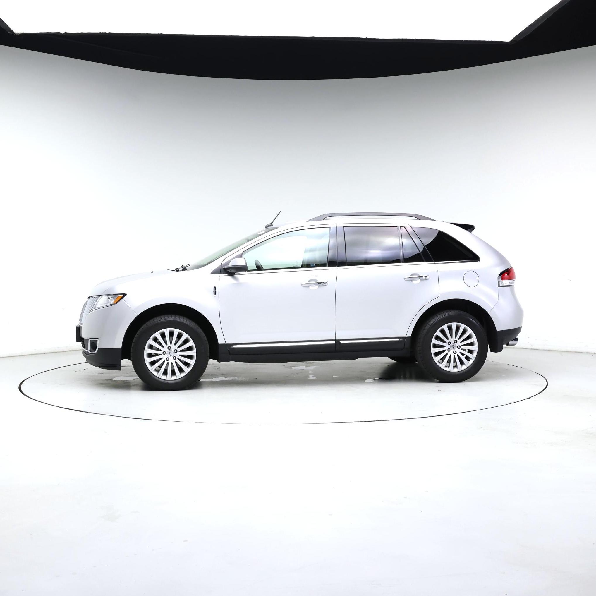 Thumbnail: 2015 Lincoln MKX - 3