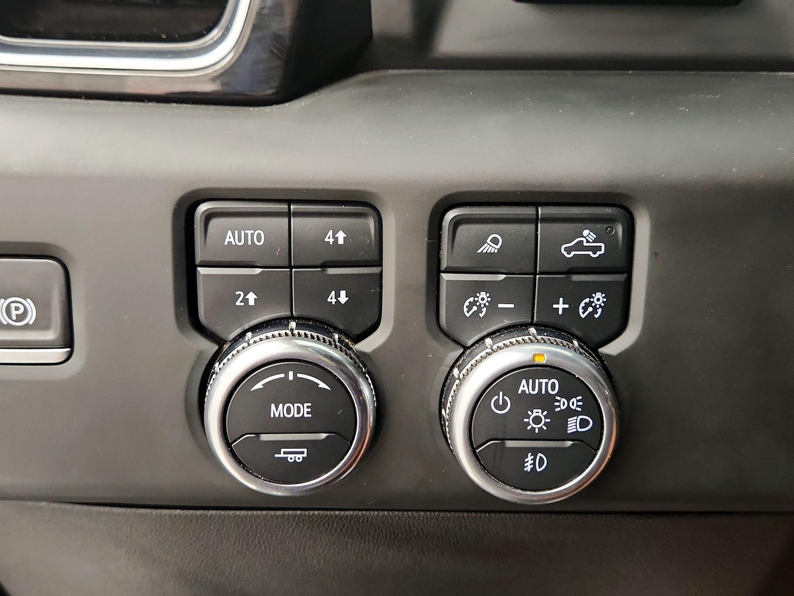 2025 GMC Sierra 2500HD Denali Ultimate - Photo 14