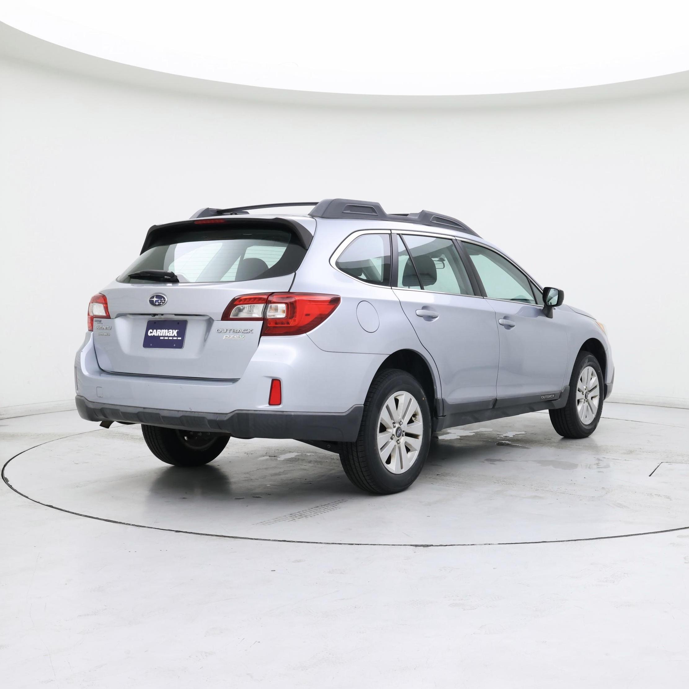 Thumbnail: 2017 Subaru Outback - 8