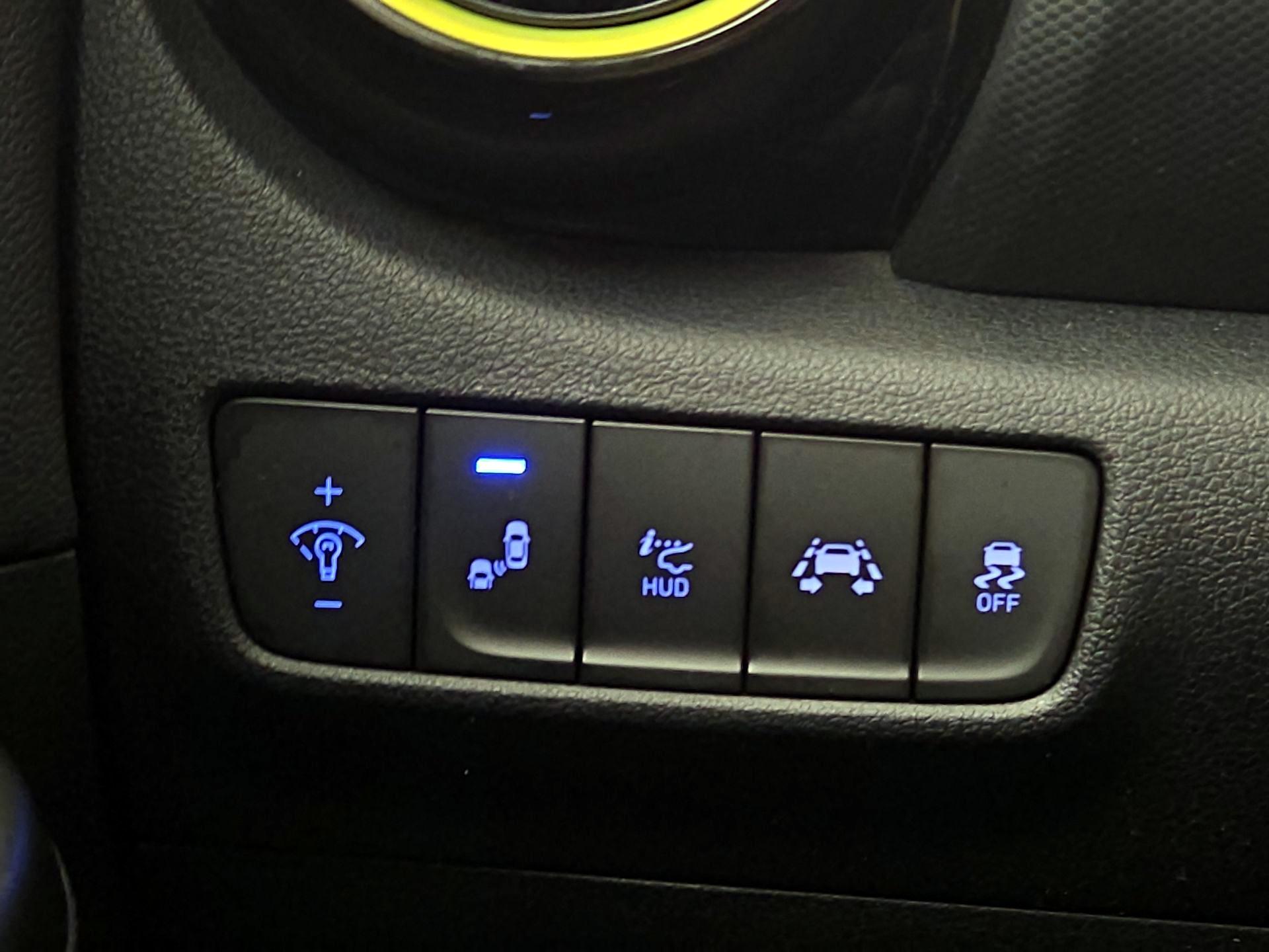 Thumbnail: 2018 Hyundai Kona - 13