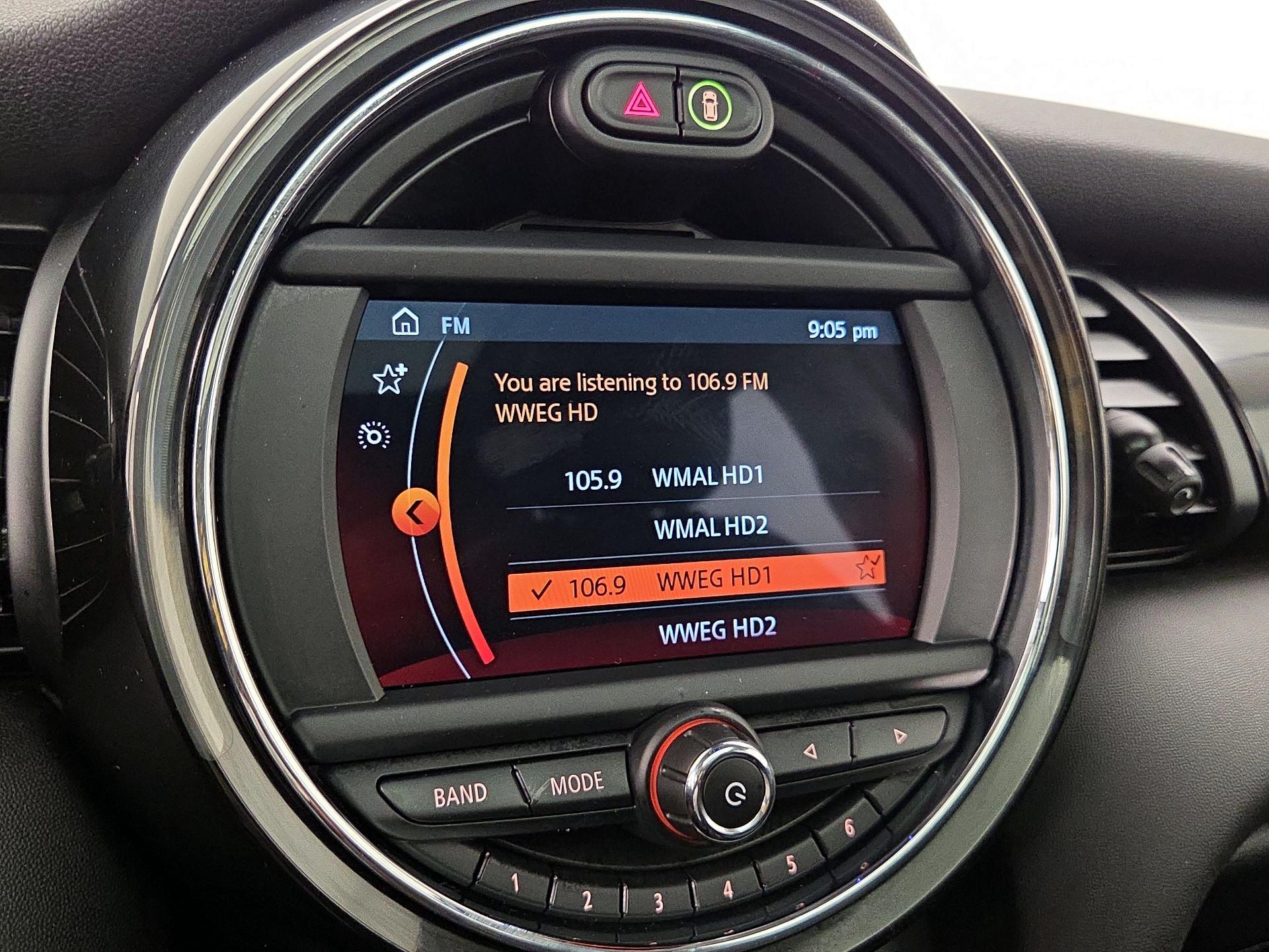 Thumbnail: 2021 MINI Cooper Hardtop - 15