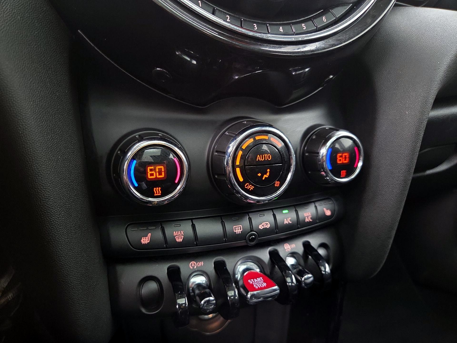 Thumbnail: 2021 MINI Cooper Hardtop - 16