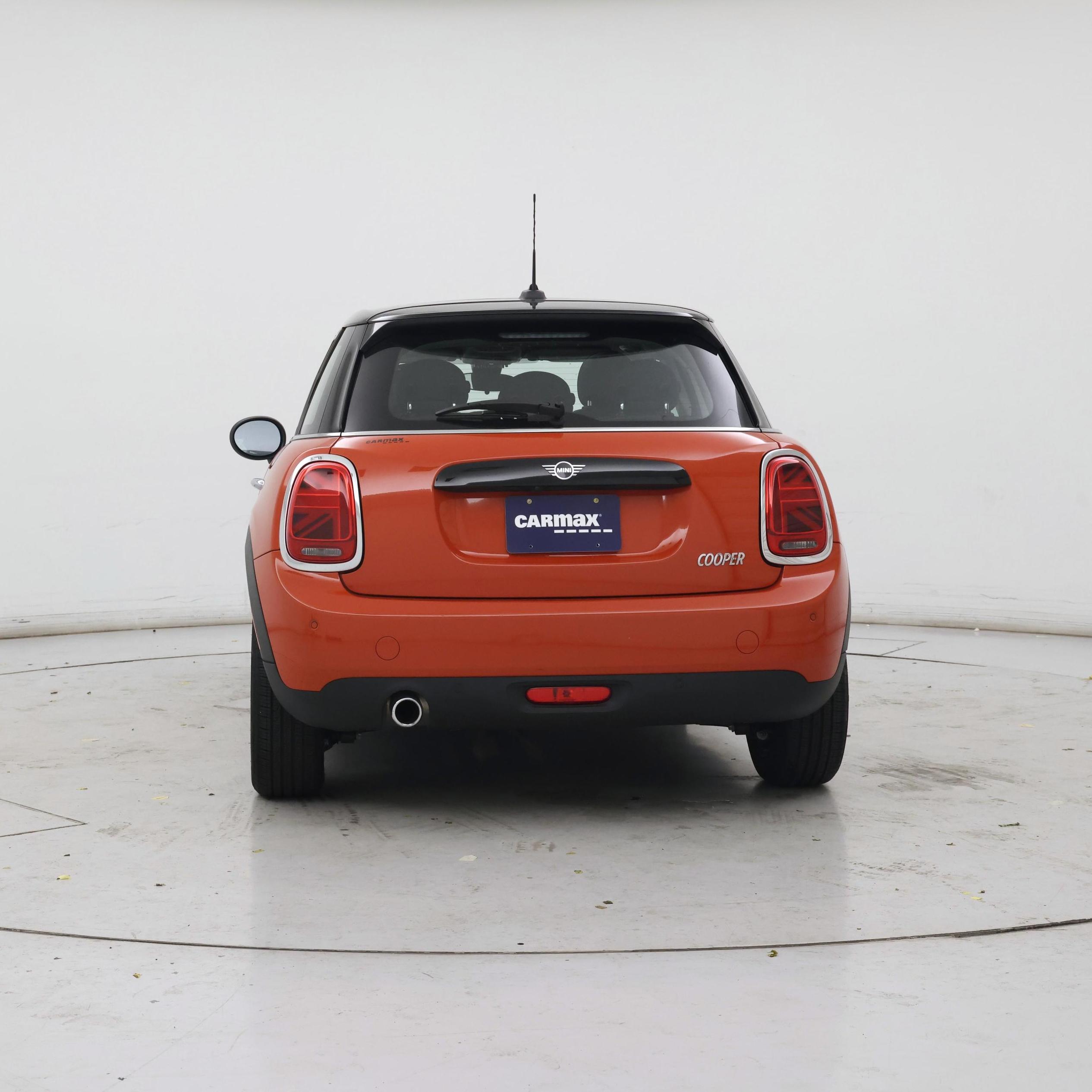 Thumbnail: 2021 MINI Cooper Hardtop - 6