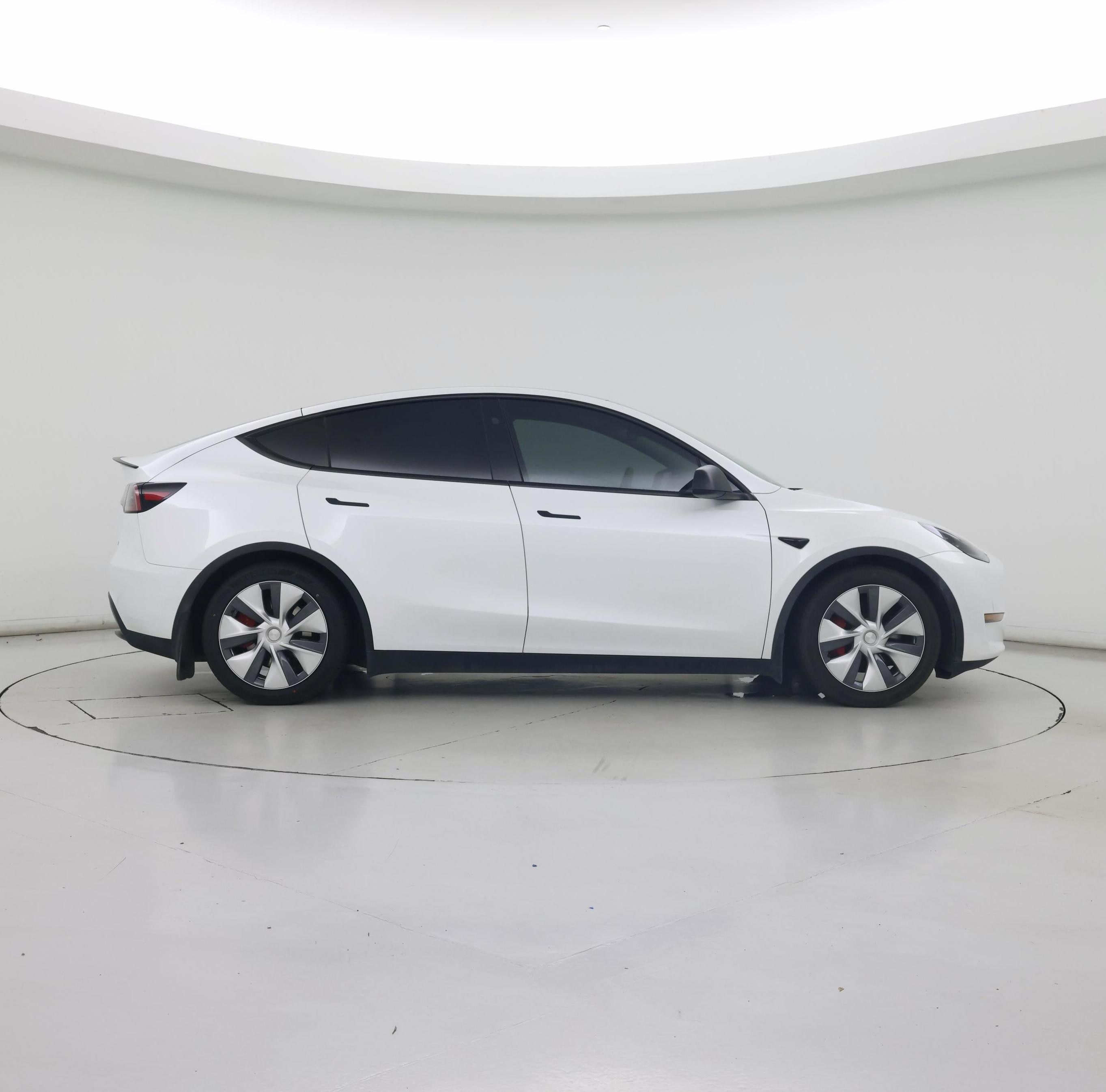 Thumbnail: 2023 Tesla Model Y - 7