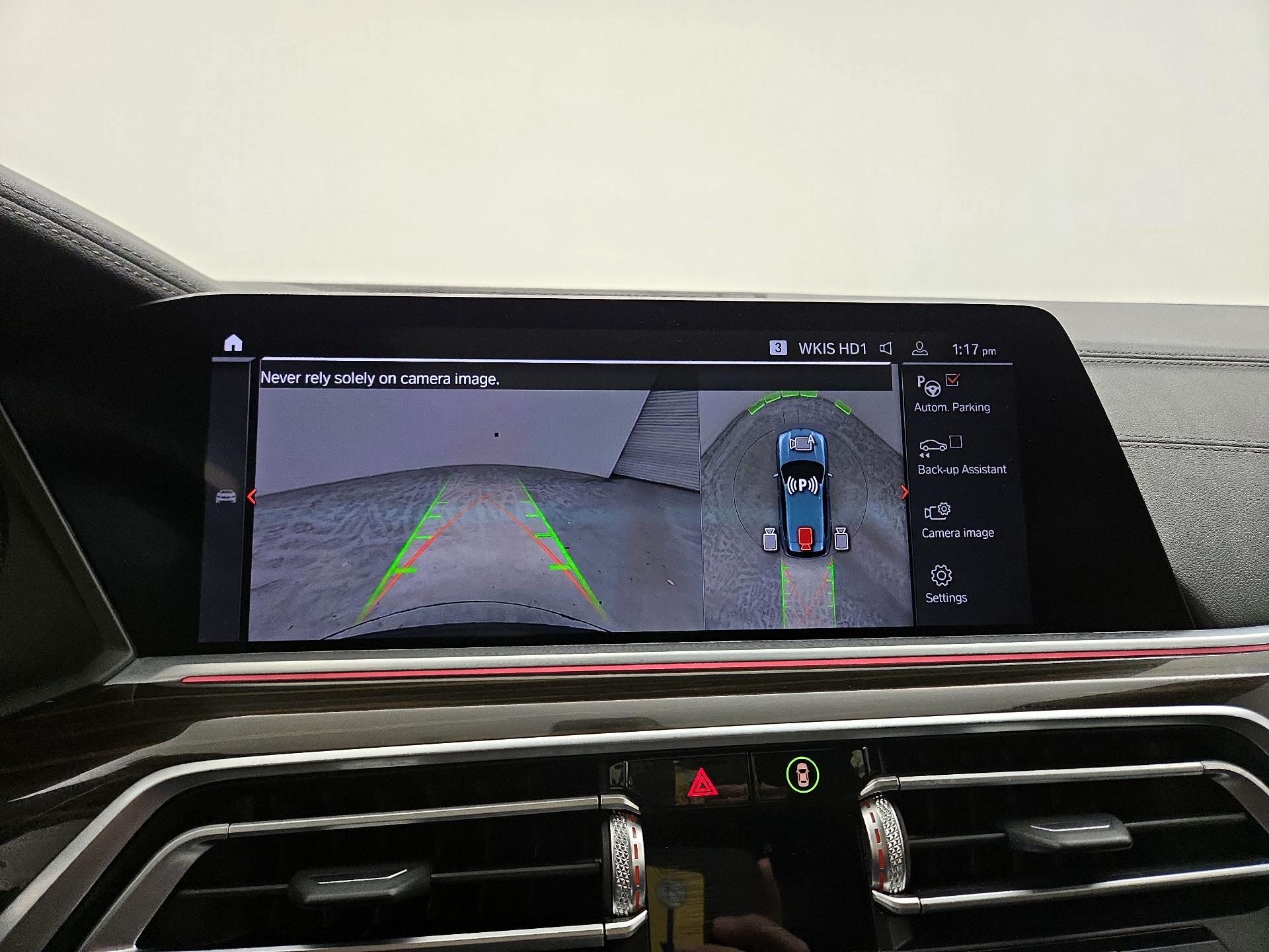 Thumbnail: 2020 BMW X5 - 15