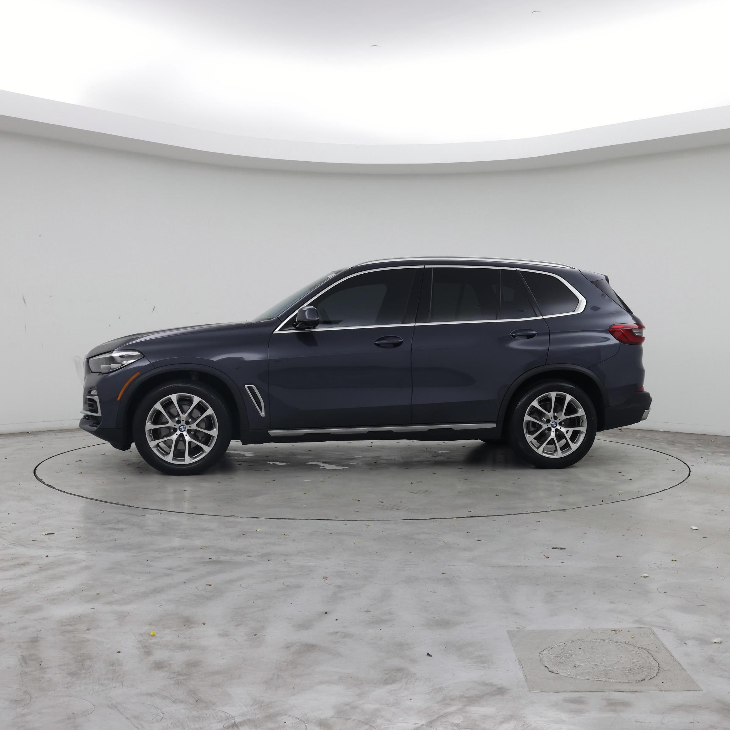 Thumbnail: 2020 BMW X5 - 3