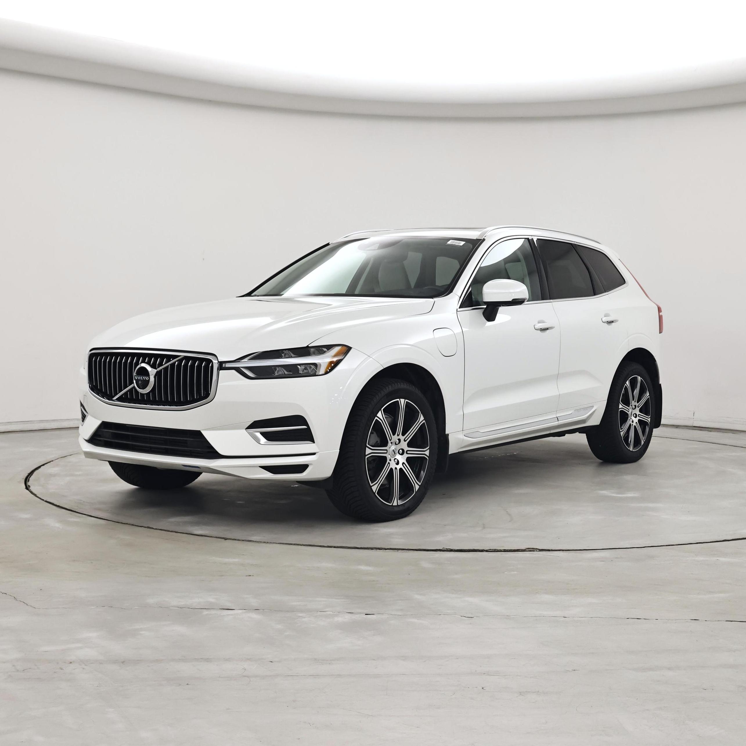 Thumbnail: 2021 Volvo XC60 - 4