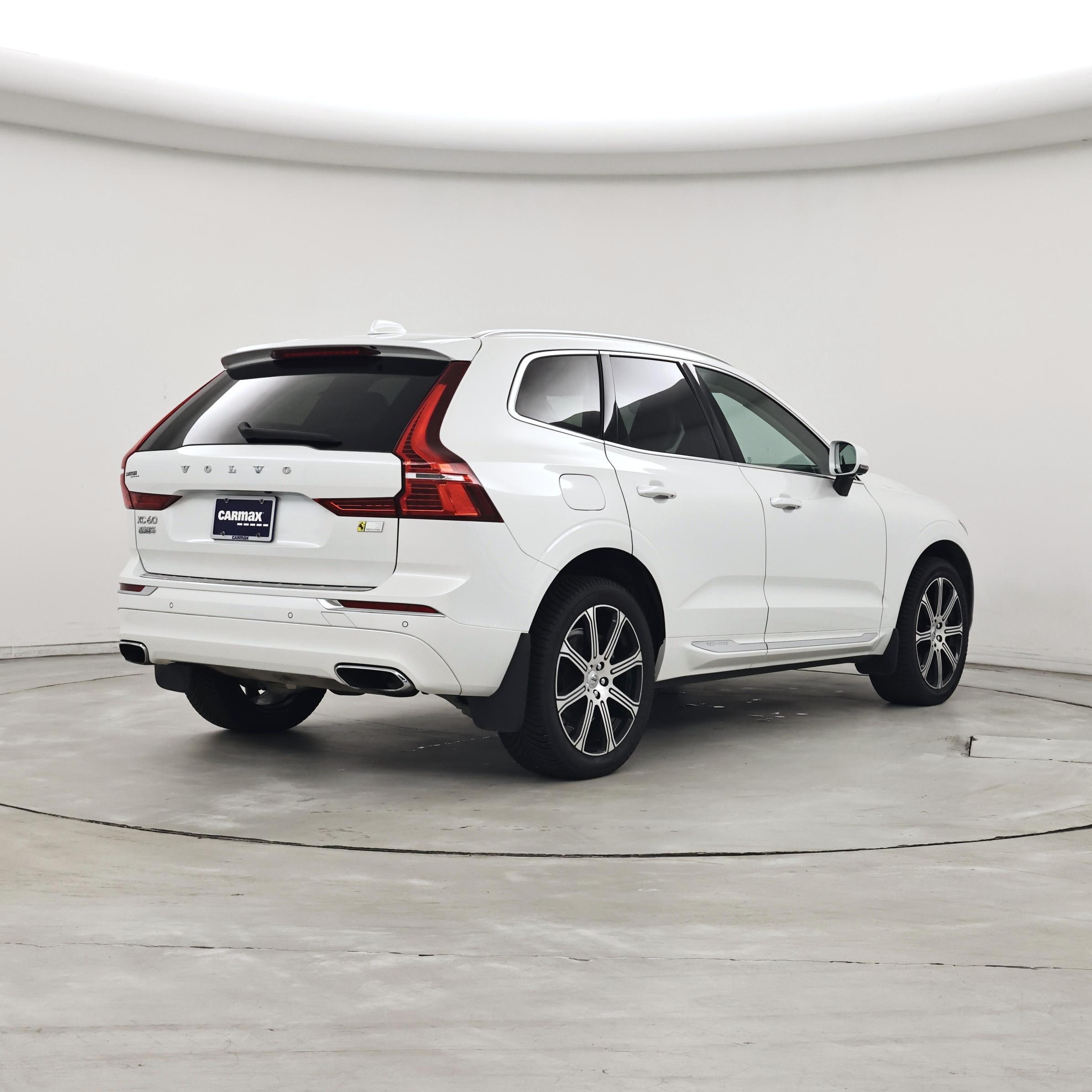 Thumbnail: 2021 Volvo XC60 - 8