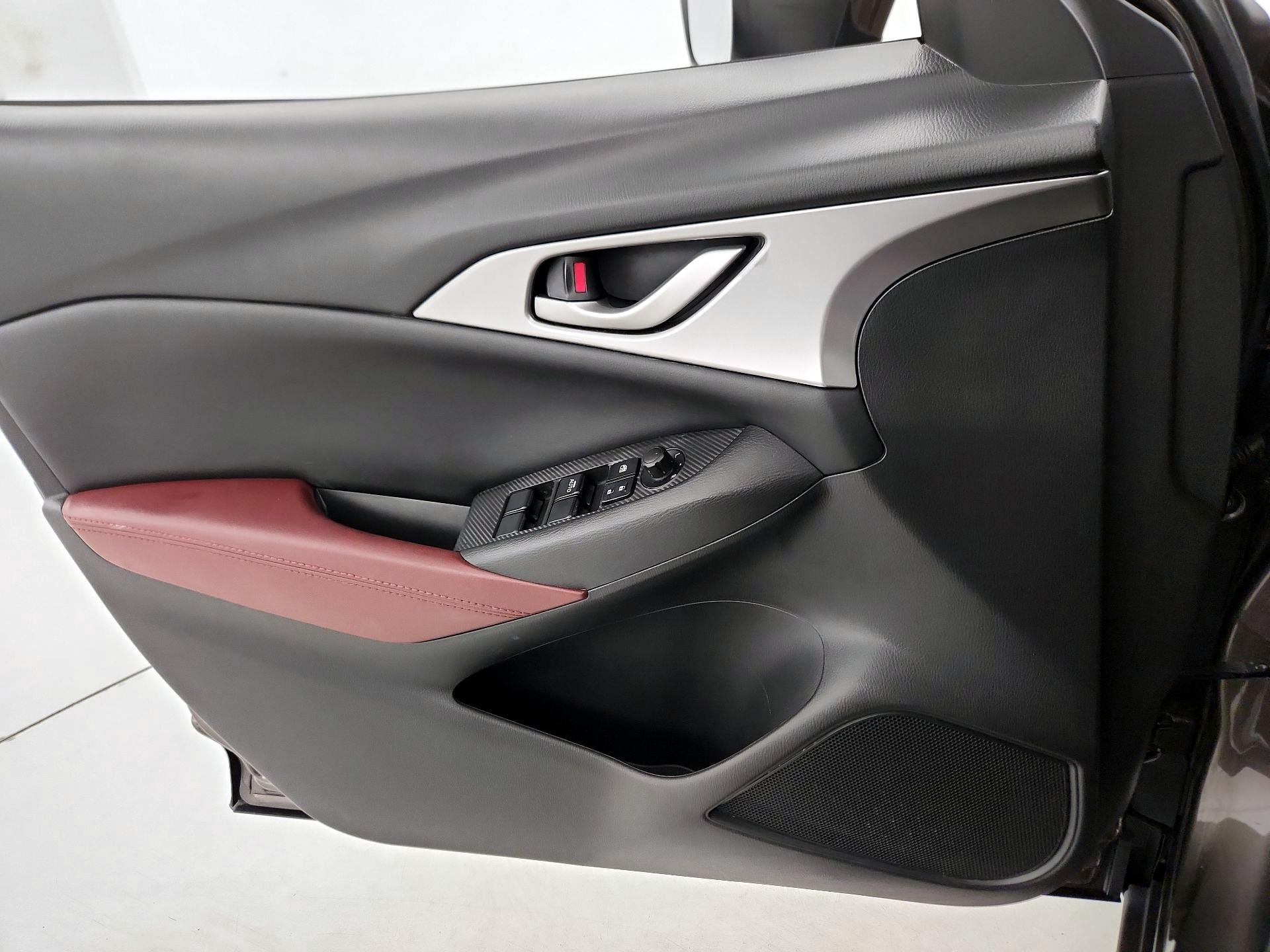 Thumbnail: 2017 Mazda CX-3 - 12