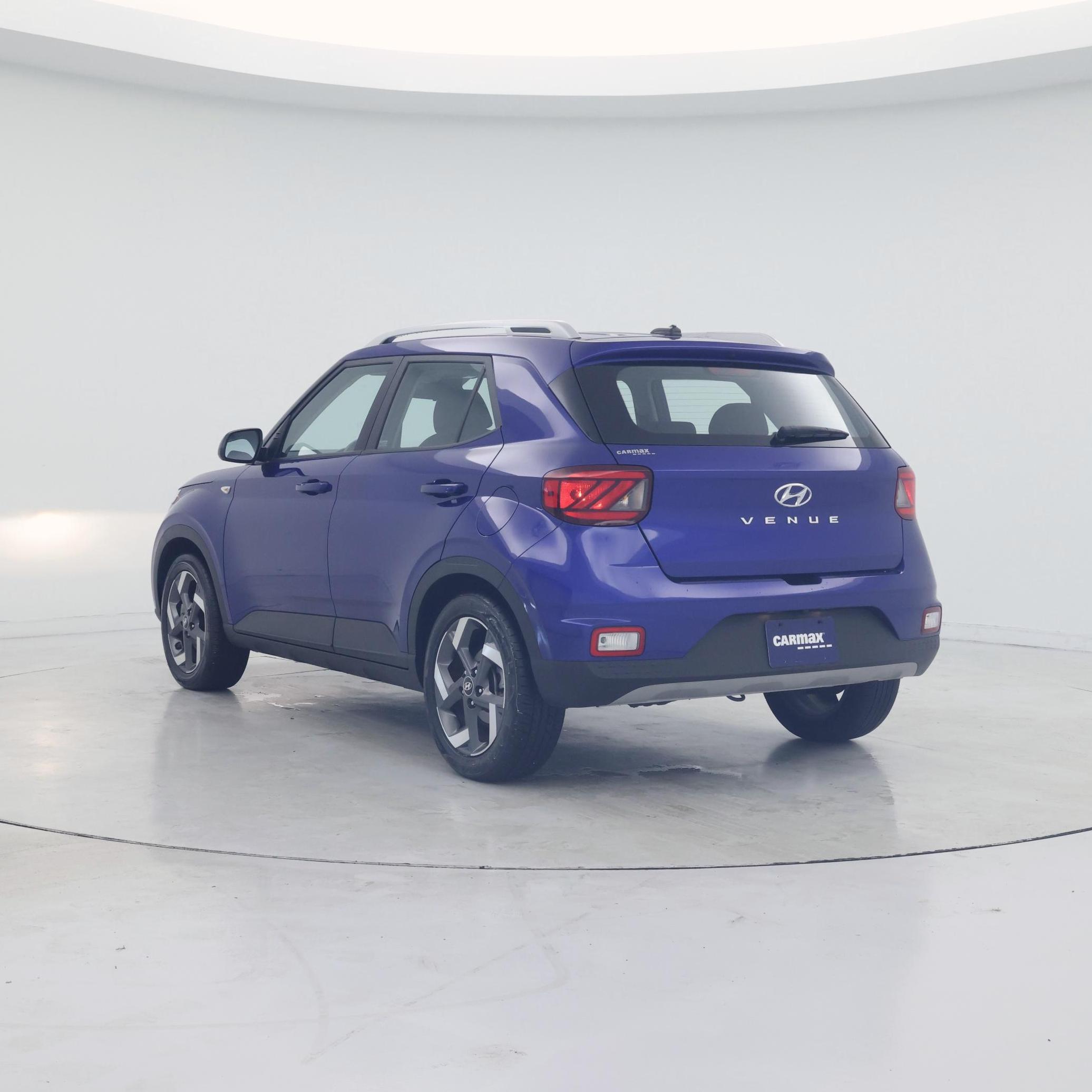 Thumbnail: 2023 Hyundai Venue - 2