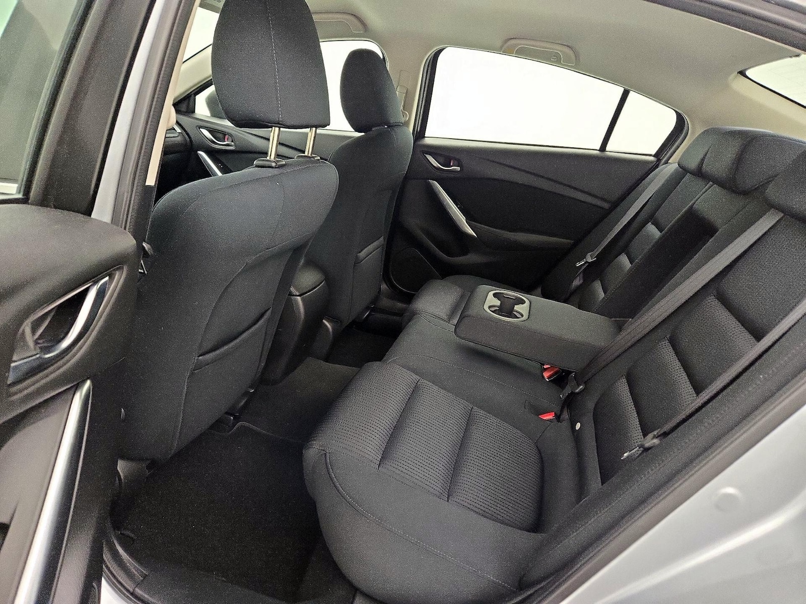 2017 Mazda Mazda6 i Sport - Photo 20