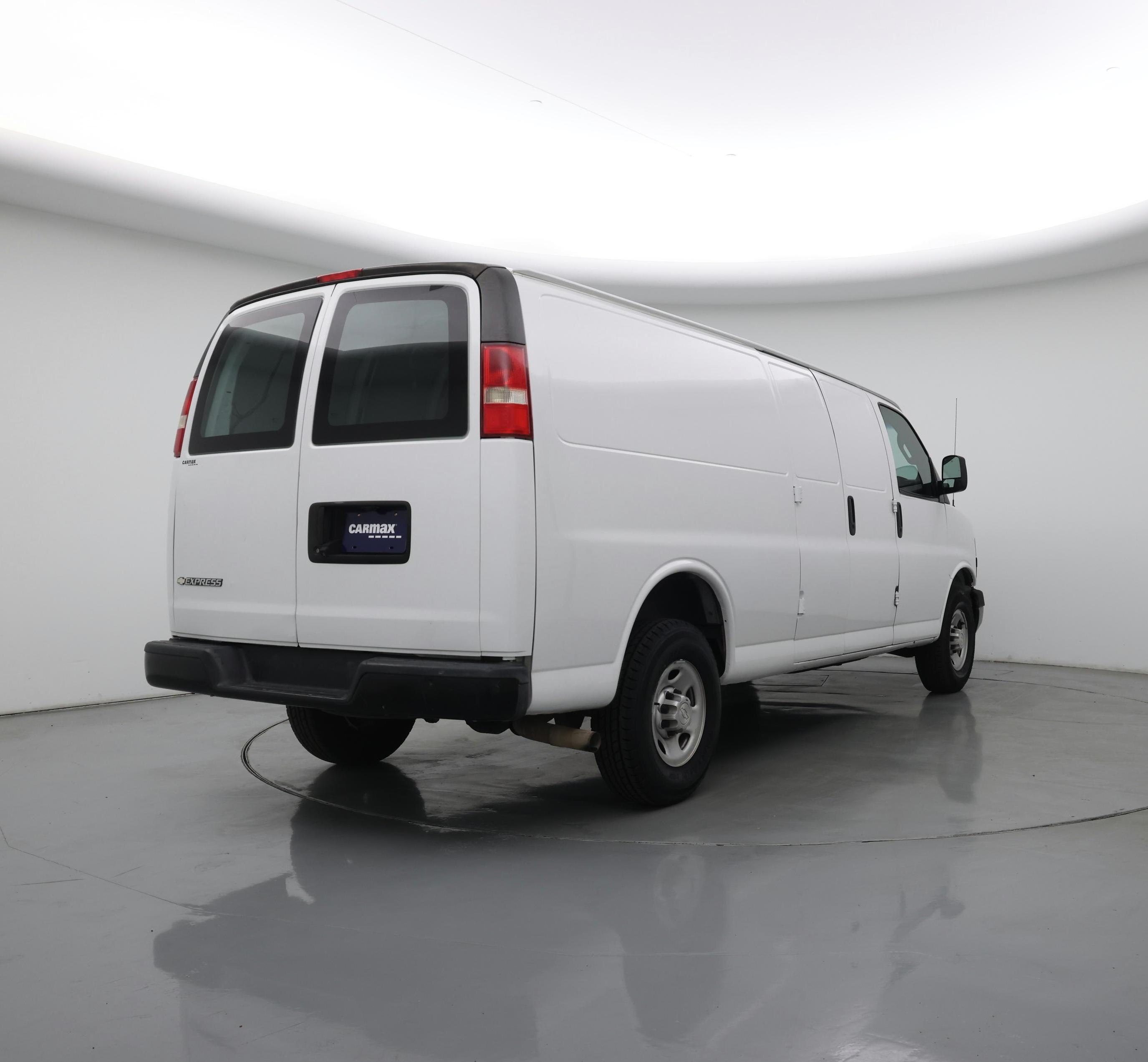 Thumbnail: 2020 Chevrolet Express - 8
