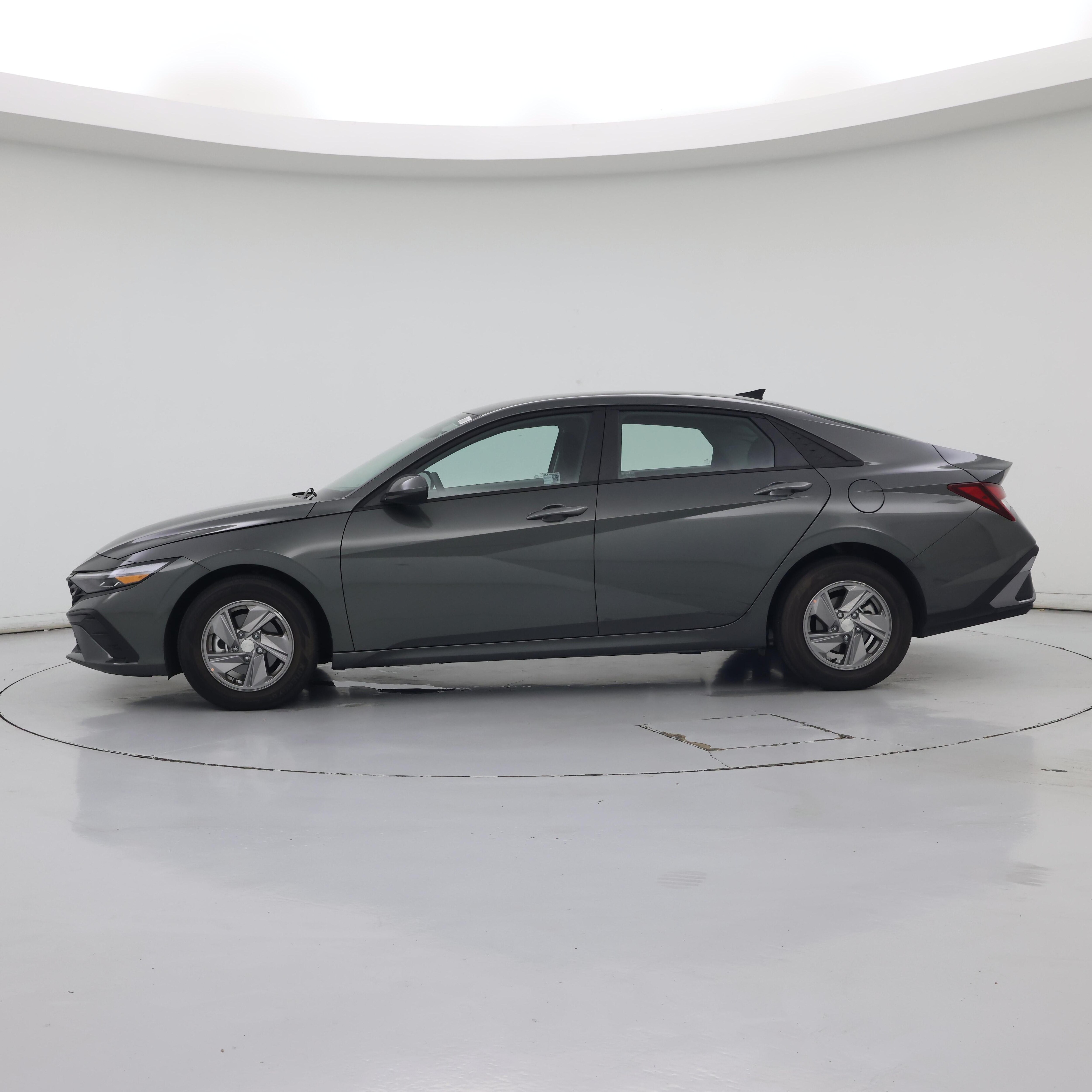 Thumbnail: 2025 Hyundai Elantra - 3