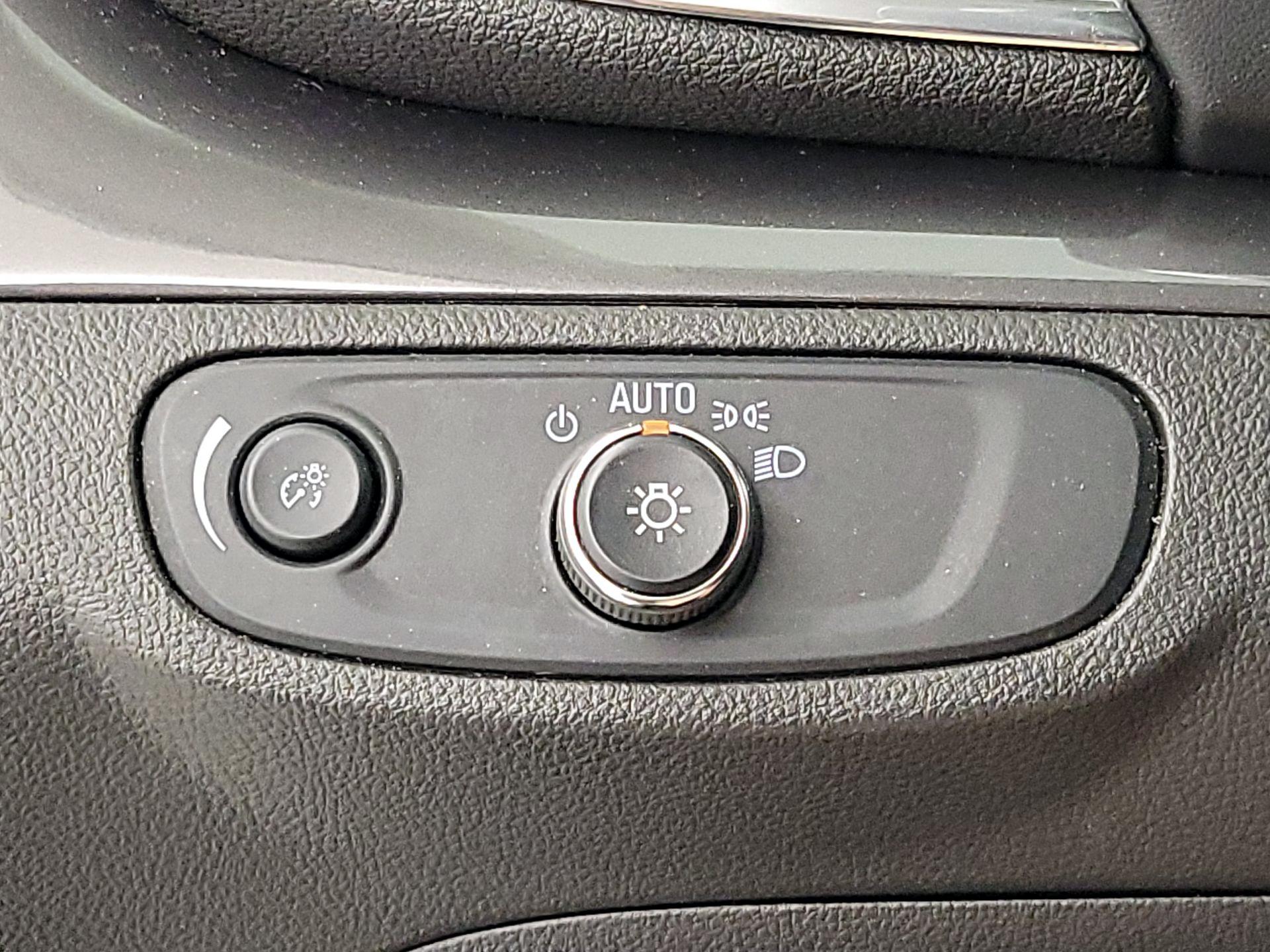 Thumbnail: 2017 Buick Encore - 13