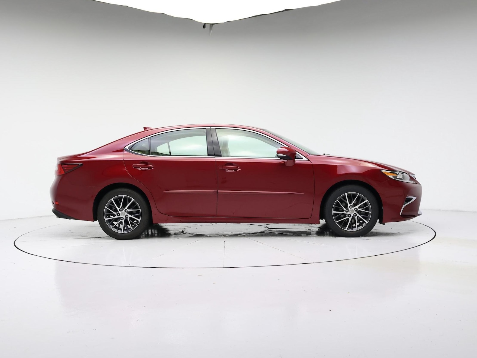 2016 Lexus ES 350 - Photo 8