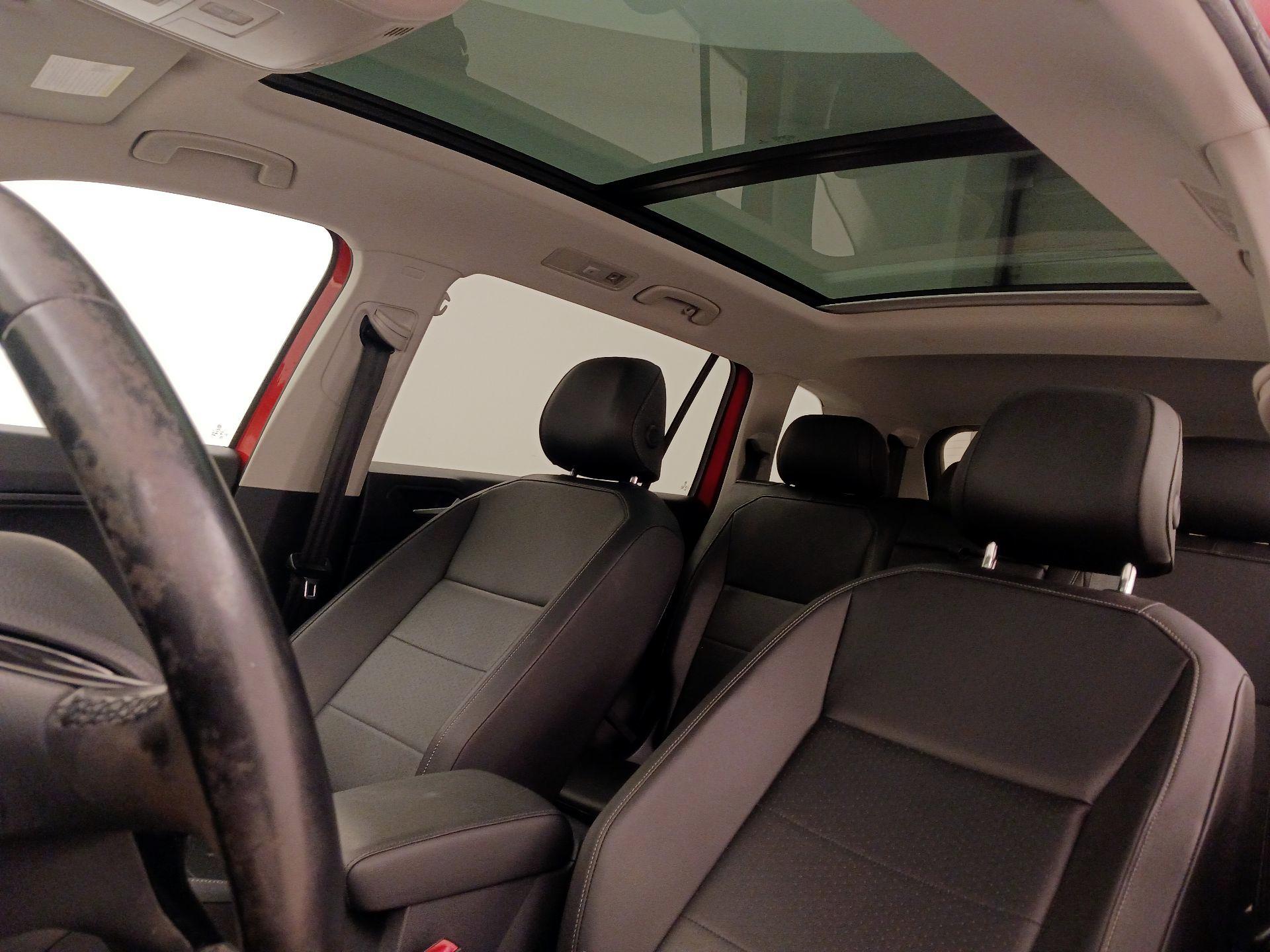 Thumbnail: 2019 Volkswagen Tiguan - 19