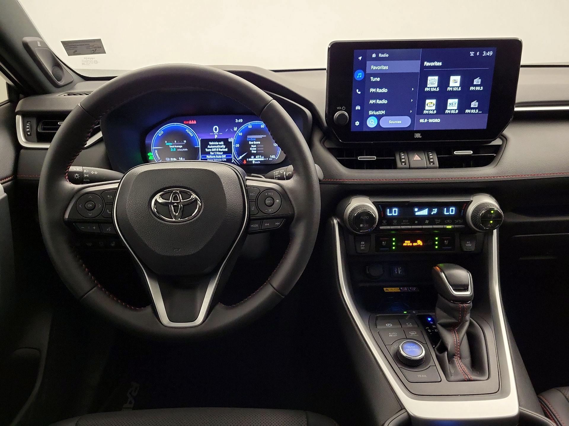 Thumbnail: 2025 Toyota RAV4 - 9